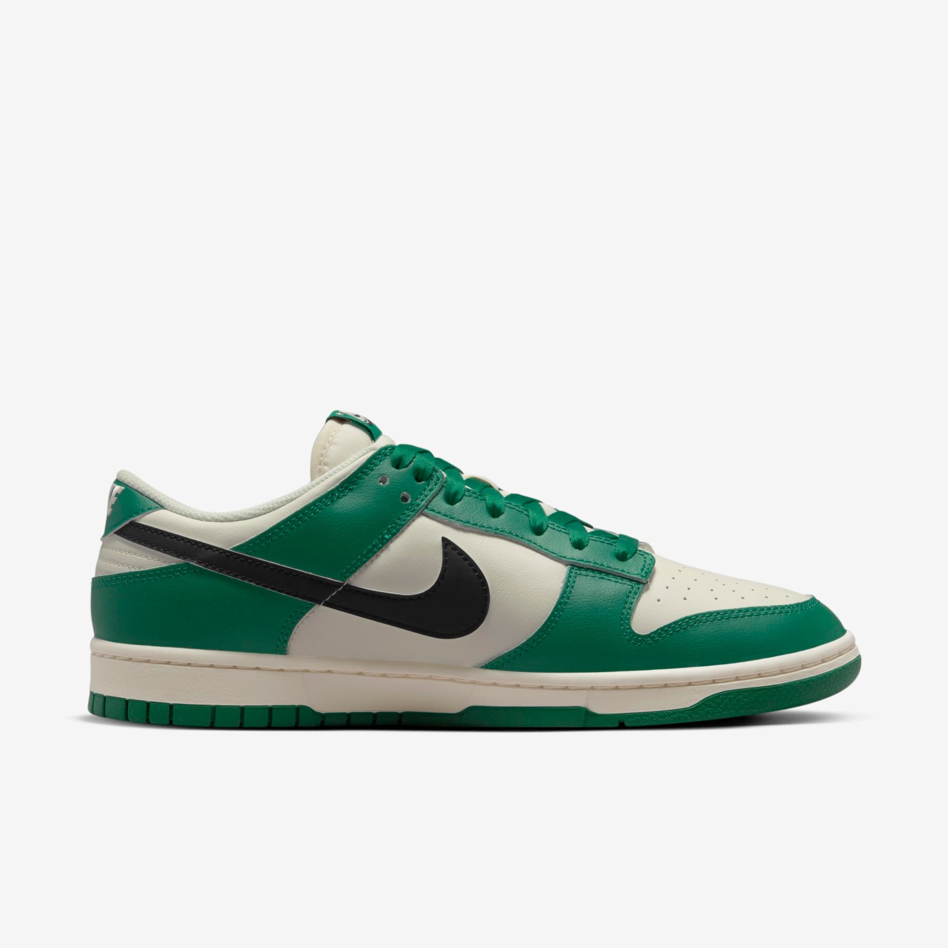 Nike Dunk Low Retro Se DC - Foto 3