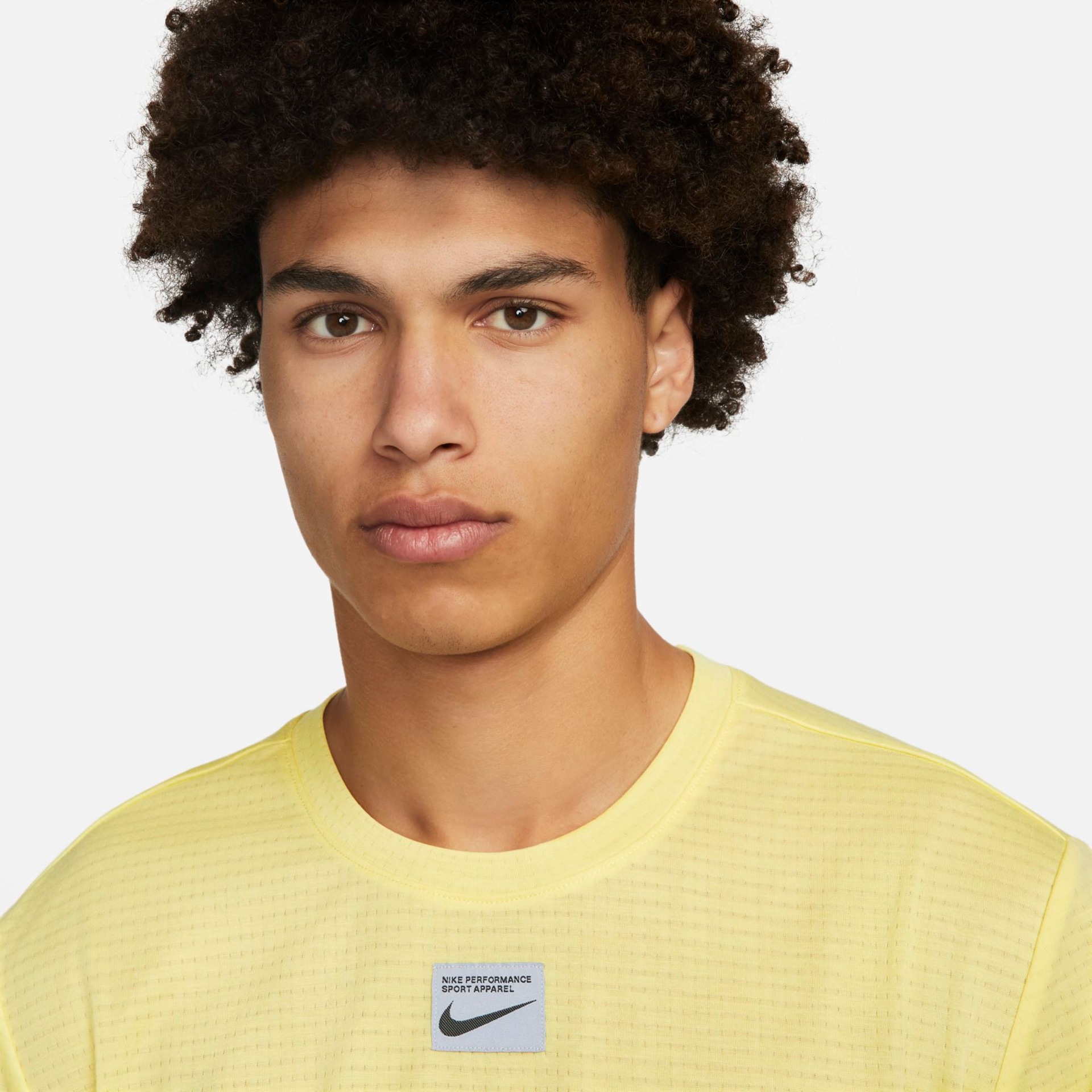 Camiseta Nike Dri-FIT Q5 Masculina - Foto 3