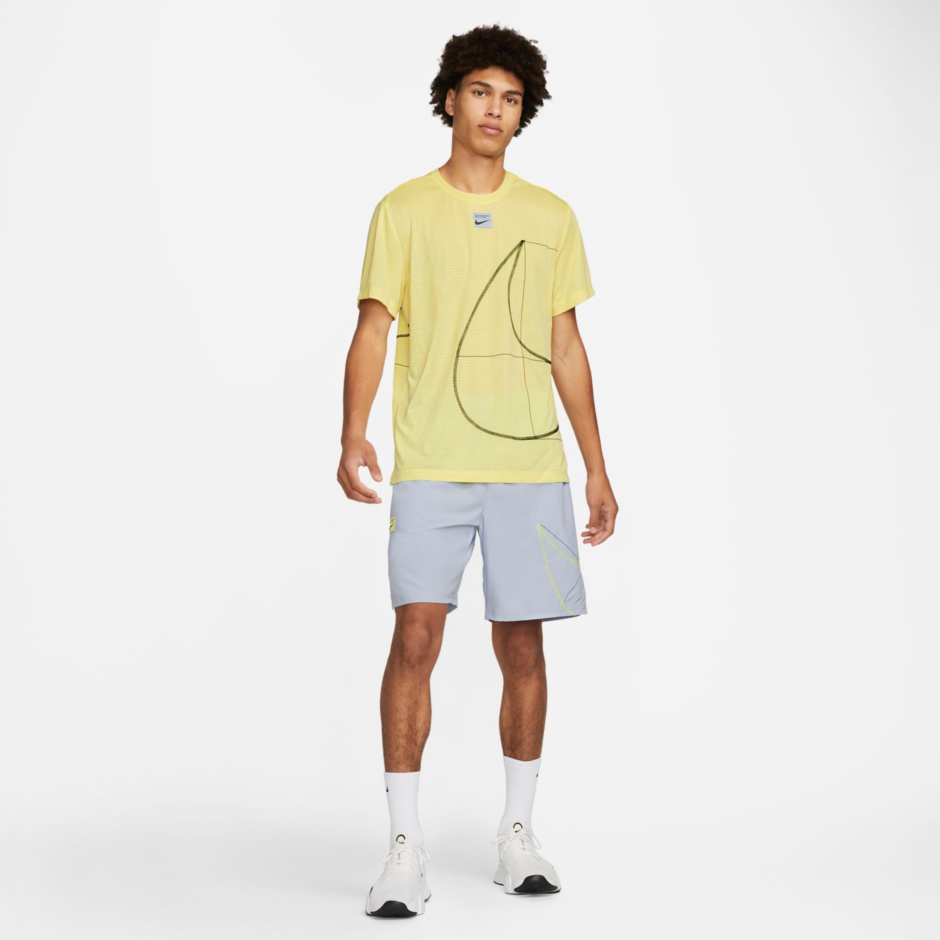 Camiseta Nike Dri-FIT Q5 Masculina - Foto 5