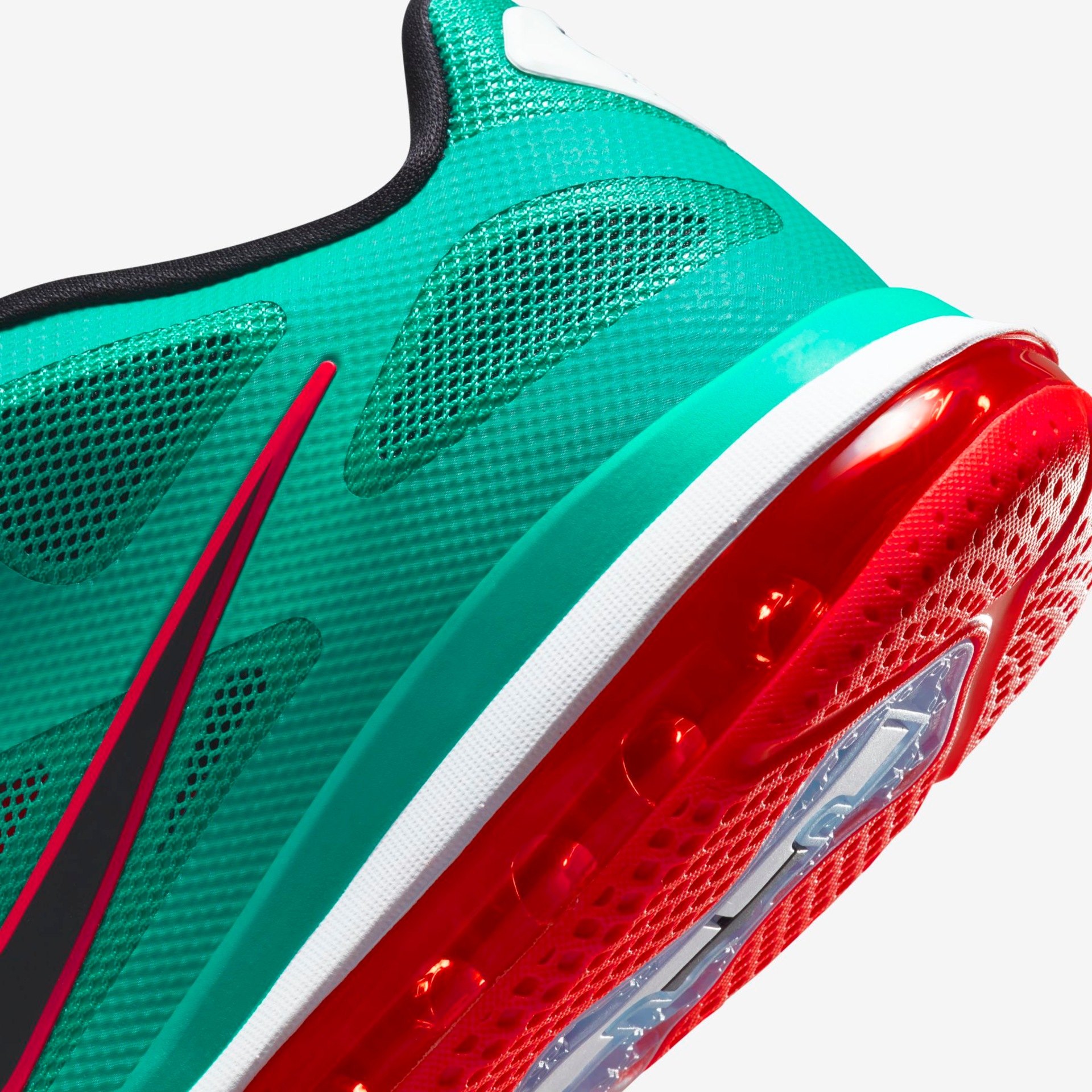 Tênis Nike LeBron IX Low - Foto 8