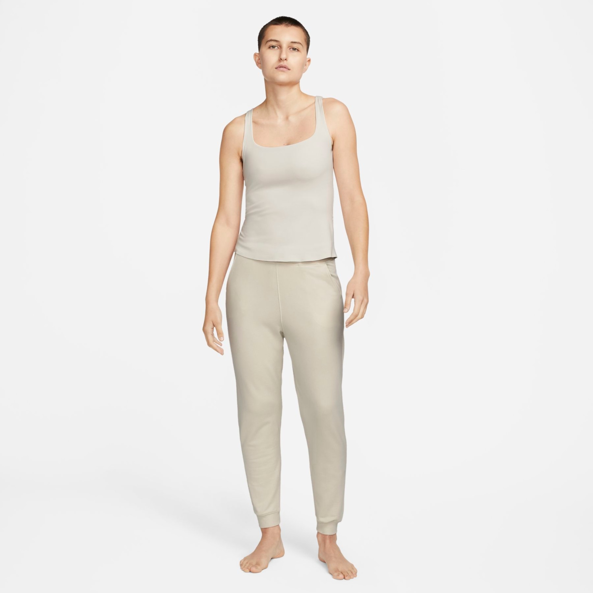 Regata Nike Yoga Dri-FIT Luxe Feminina - Foto 4