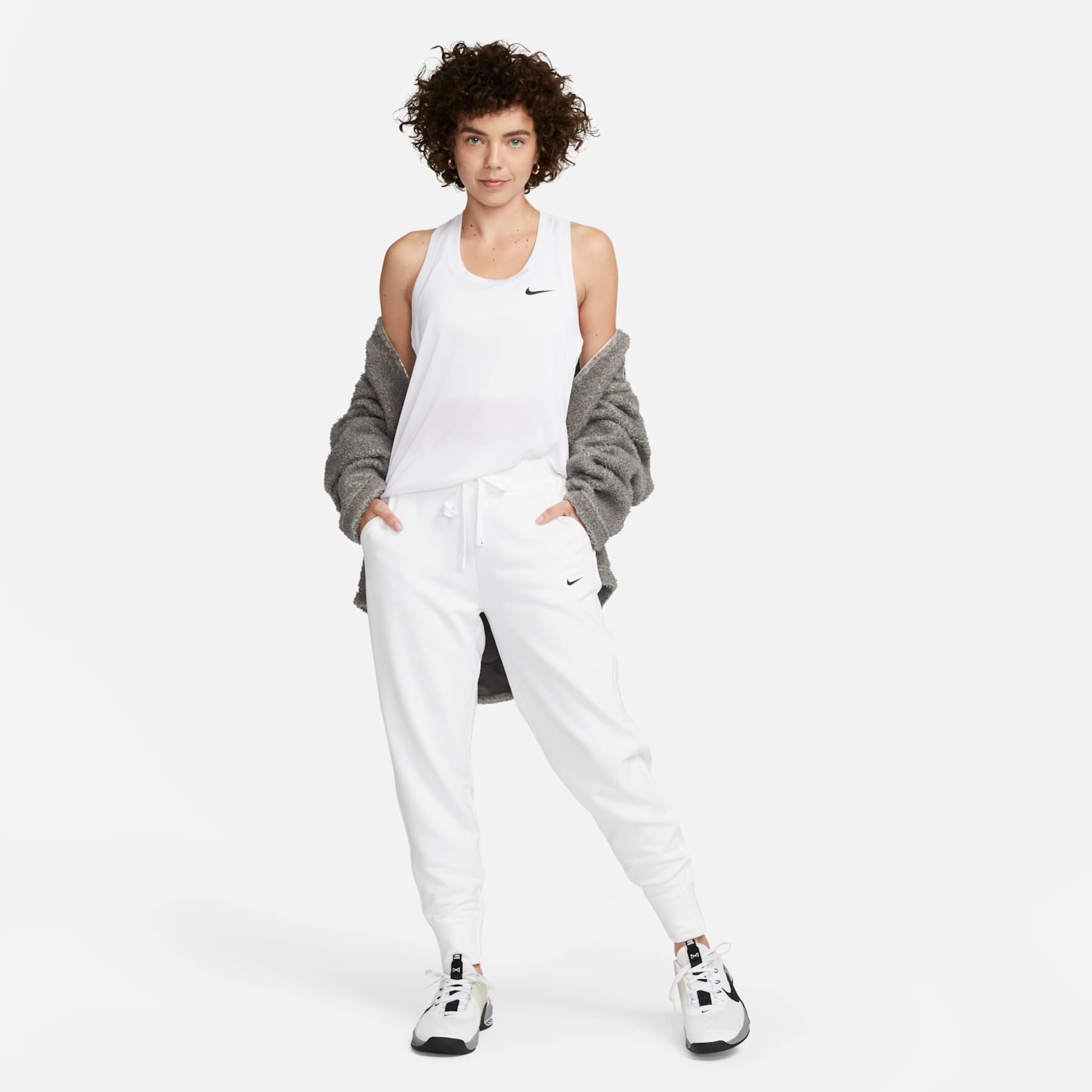 Regata Nike Dri-FIT Feminina - Foto 4