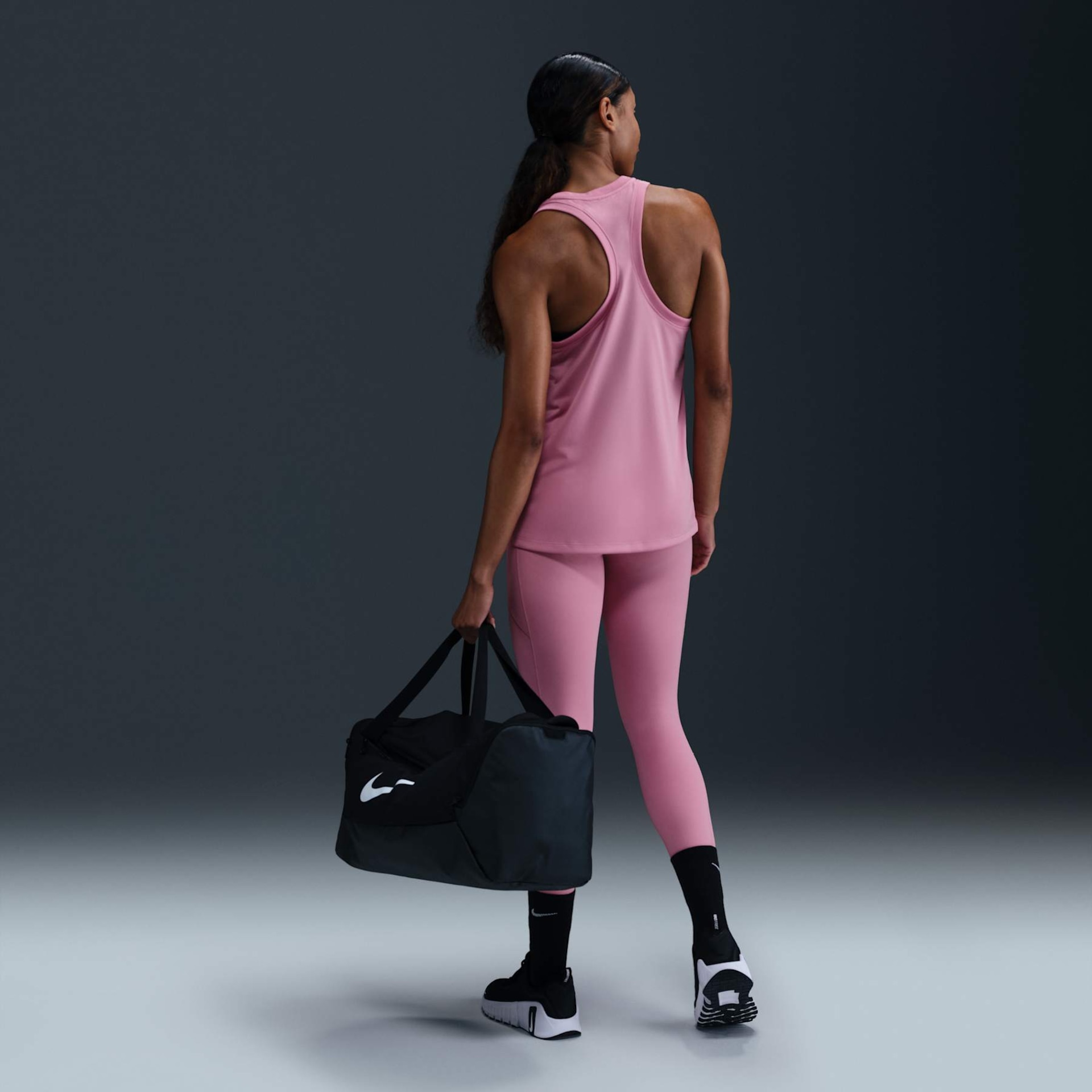 Regata Nike Dri-FIT Feminina - Foto 5