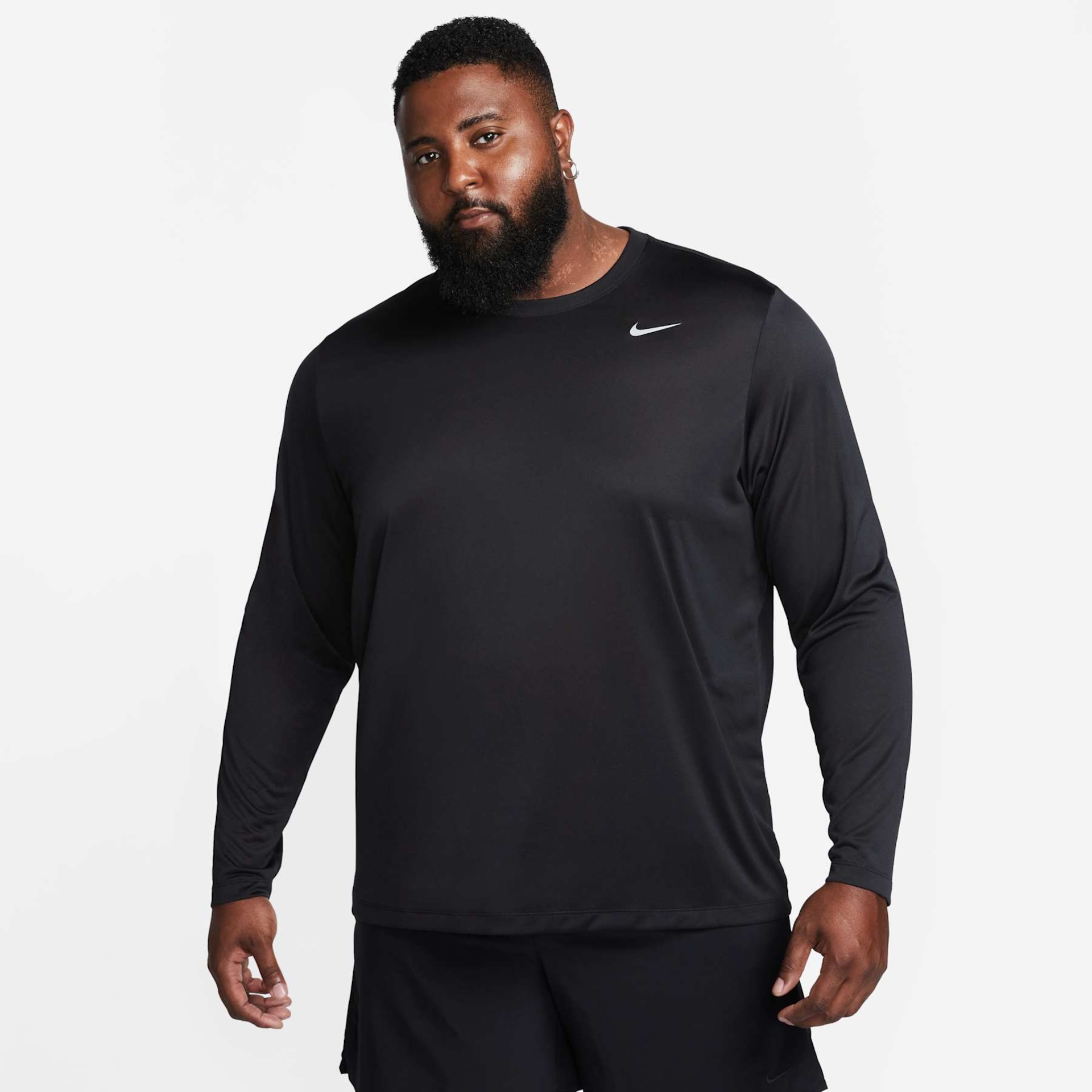 Camiseta Dri-FIT Nike Legend Masculina - Foto 5
