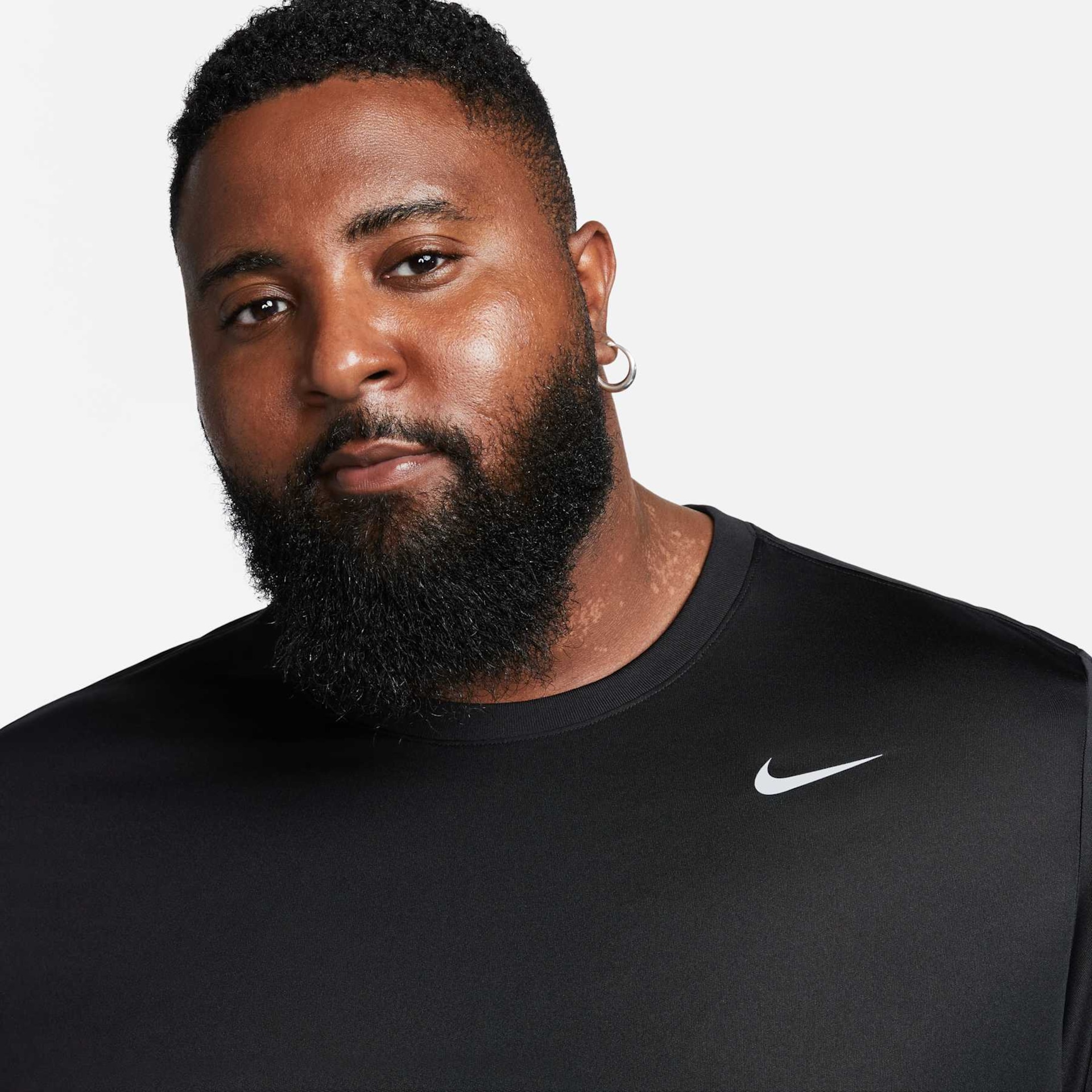 Camiseta Dri-FIT Nike Legend Masculina - Foto 7