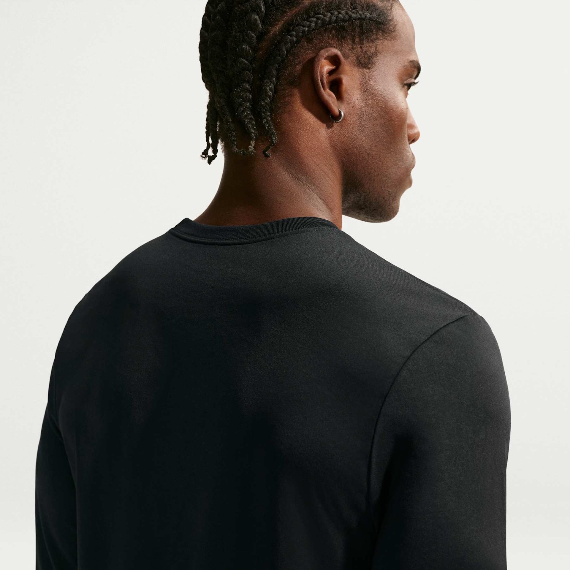 Camiseta Dri-FIT Nike Legend Masculina - Foto 10