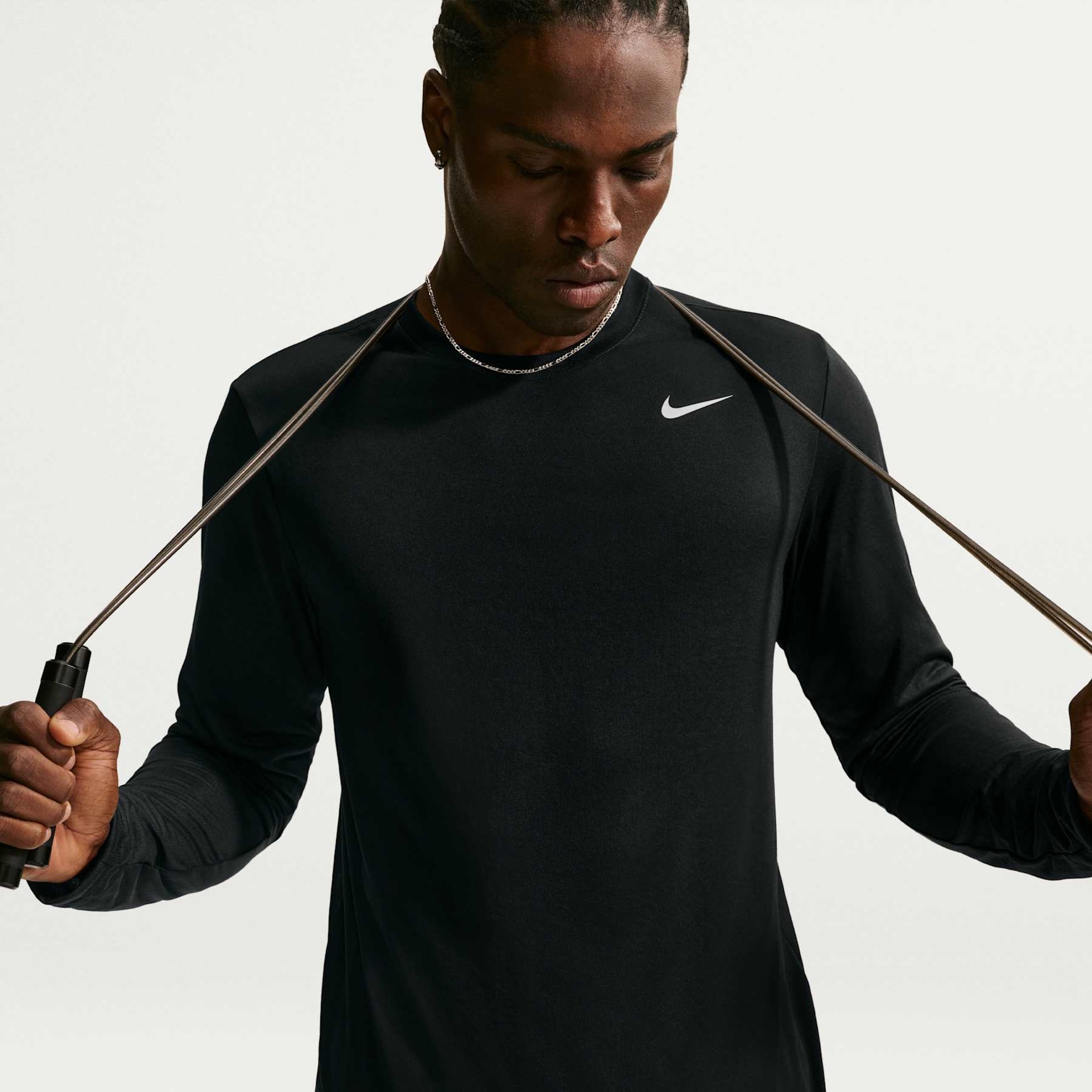Camiseta Dri-FIT Nike Legend Masculina - Foto 11