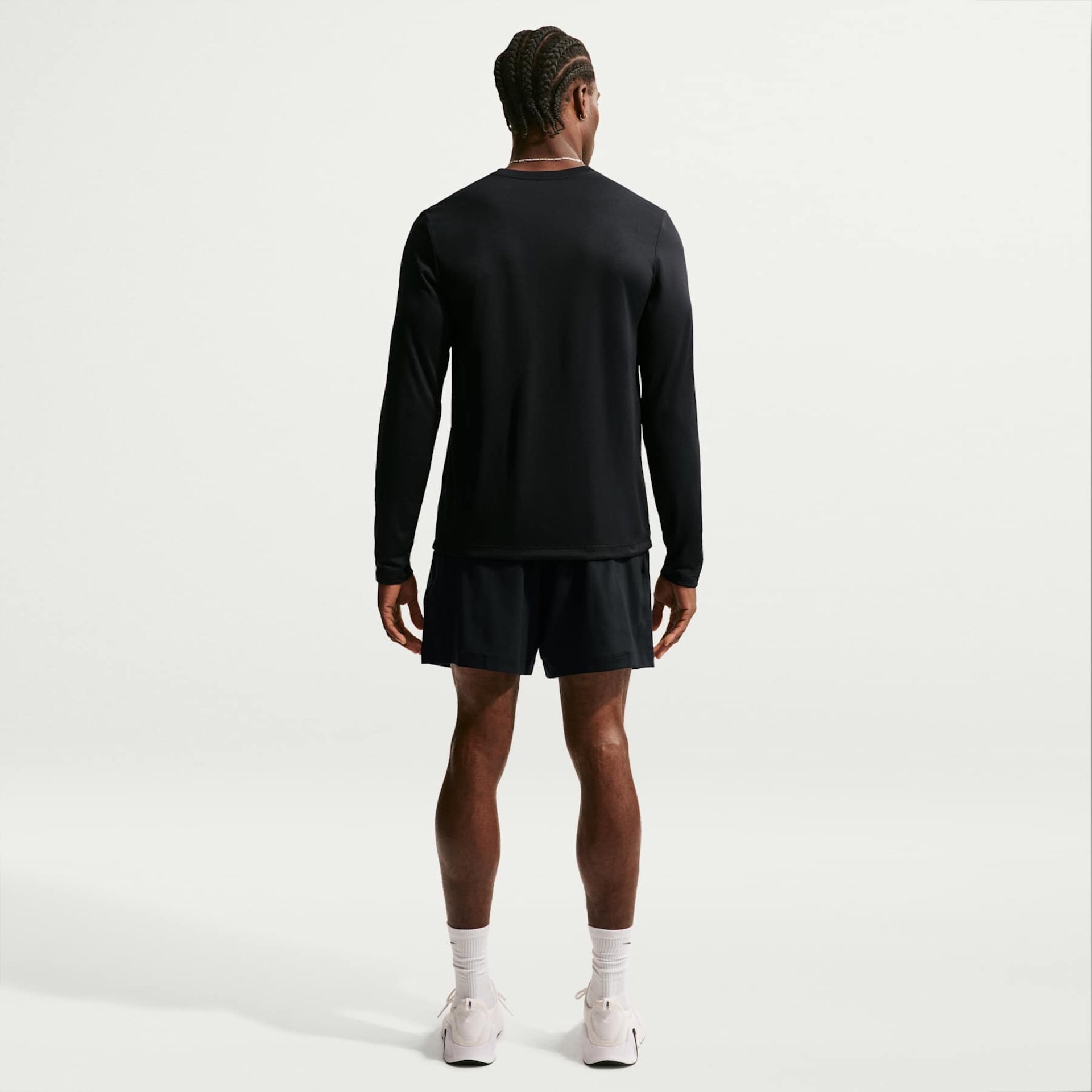 Camiseta Dri-FIT Nike Legend Masculina - Foto 13