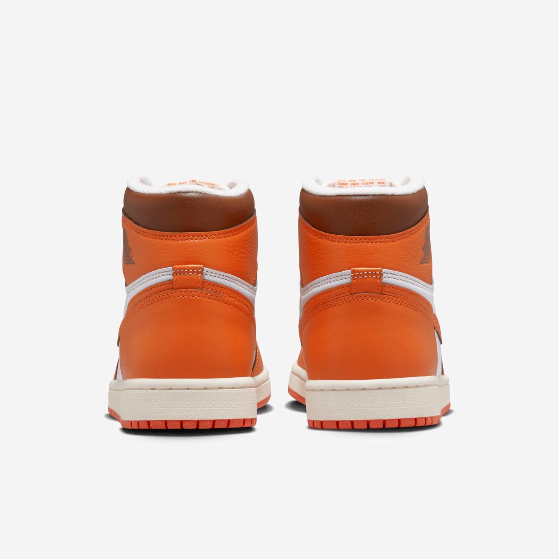 Tênis Nike Air Jordan 1 Retro HI OG Feminino - Foto 6