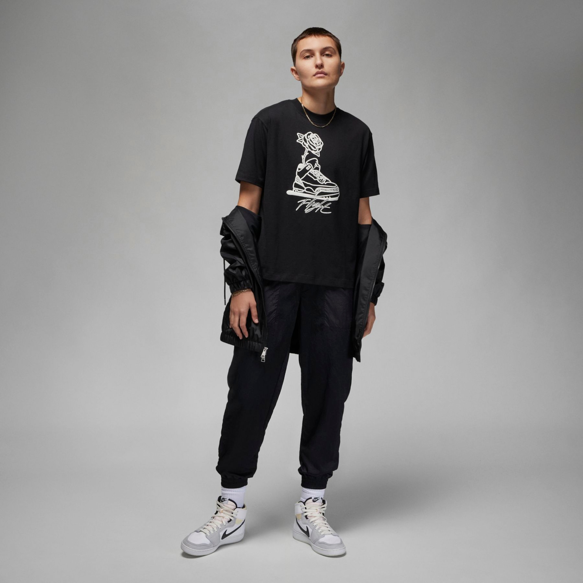 Camiseta Jordan Flight Feminina - Foto 6