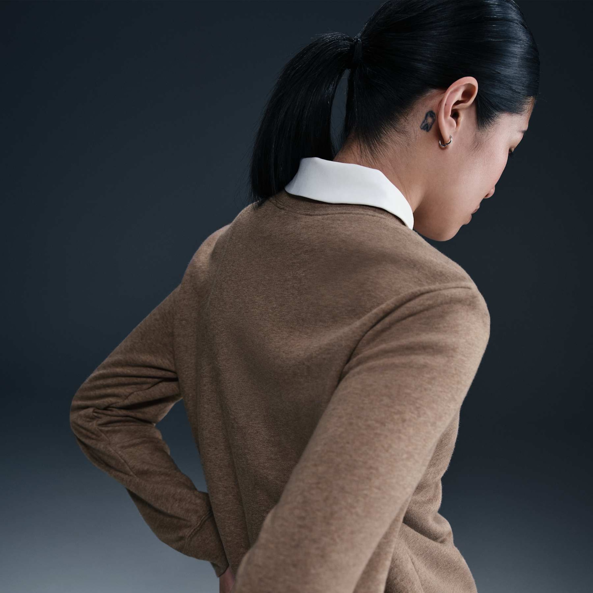 Blusão Nike Sportswear Club Fleece Crew Feminino - Foto 2