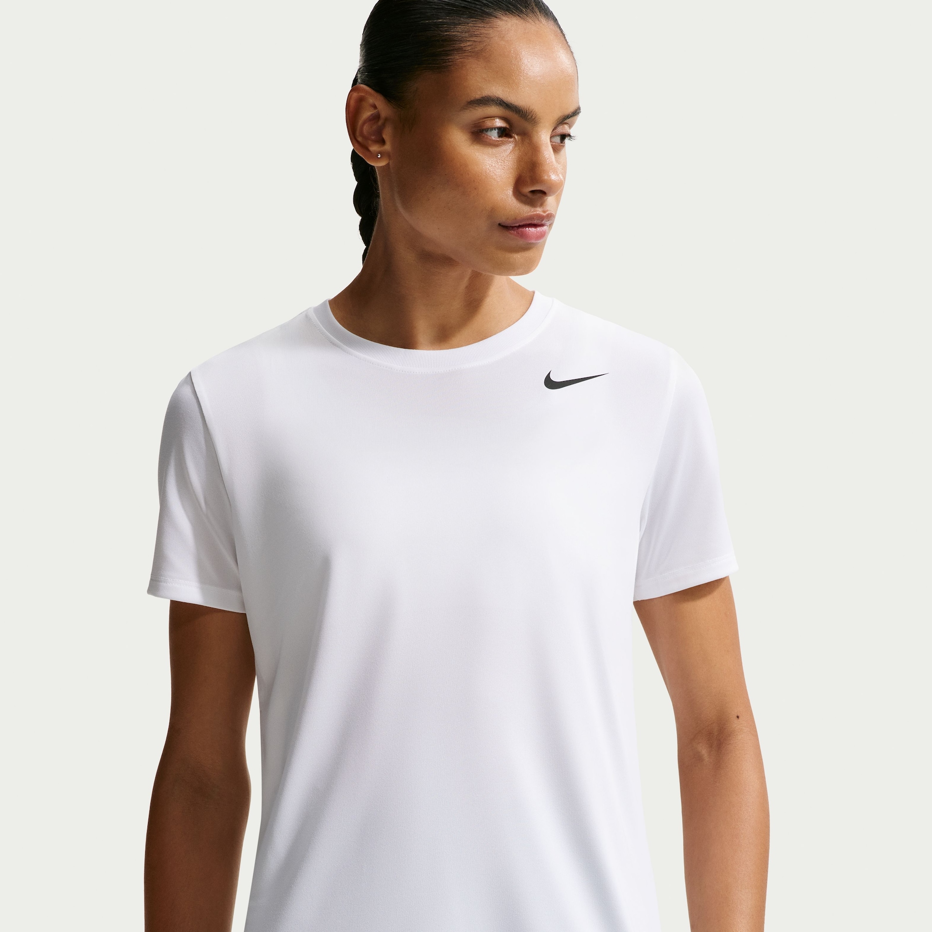 Camiseta Nike Dri-FIT Feminina - Foto 2