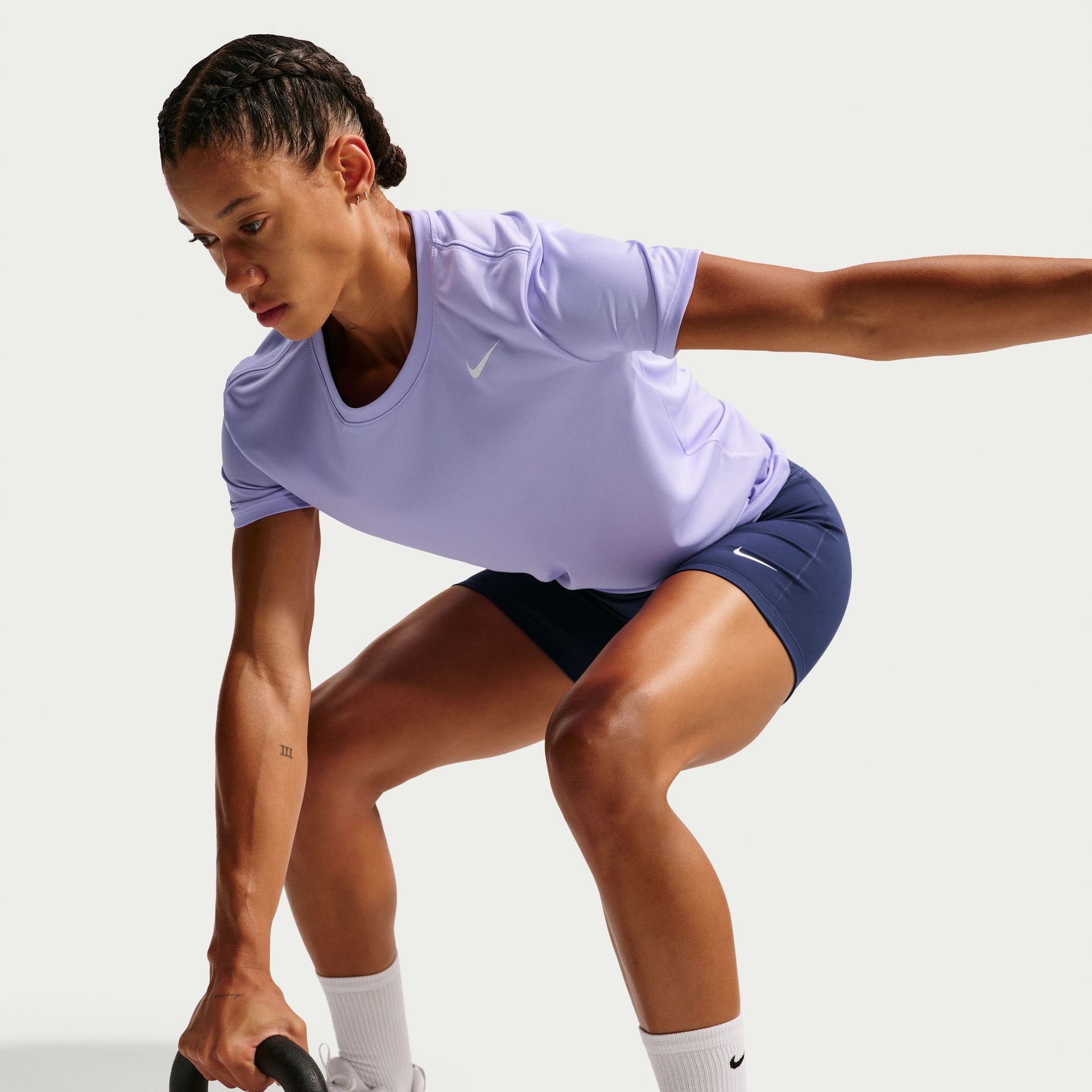 Camiseta Nike Dri-FIT Feminina - Foto 3