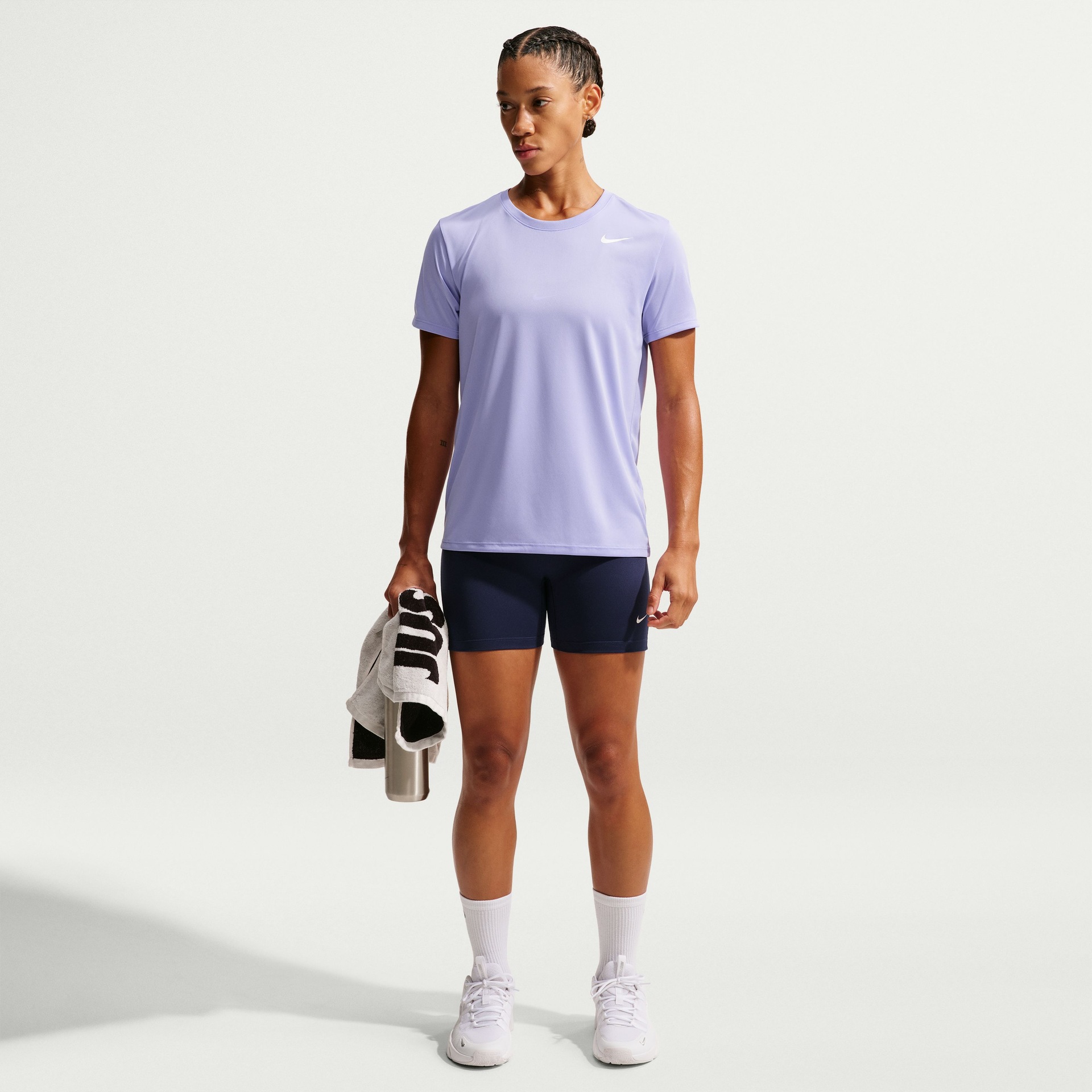 Camiseta Nike Dri-FIT Feminina - Foto 5