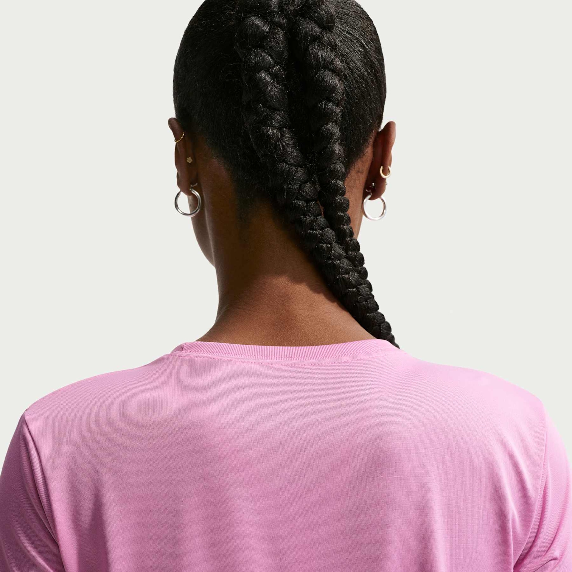 Camiseta Nike Dri-FIT Feminina - Foto 2