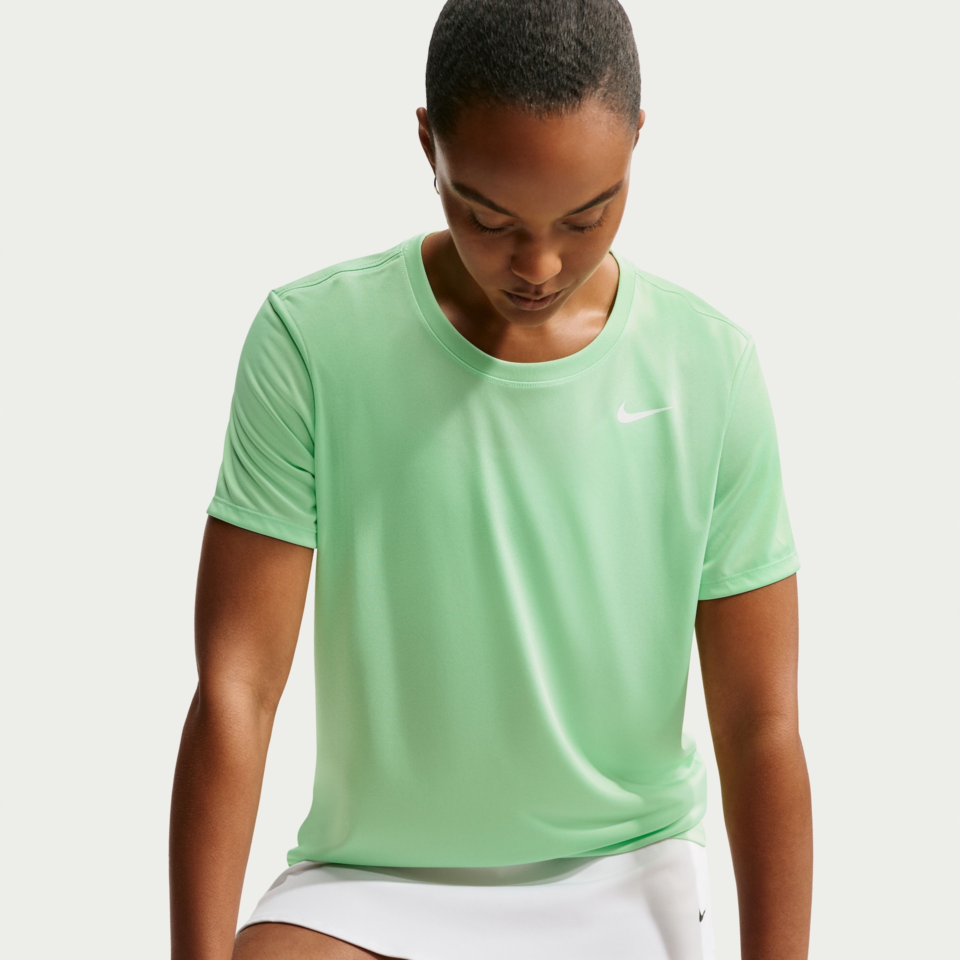 Camiseta Nike Dri-FIT Feminina - Foto 3