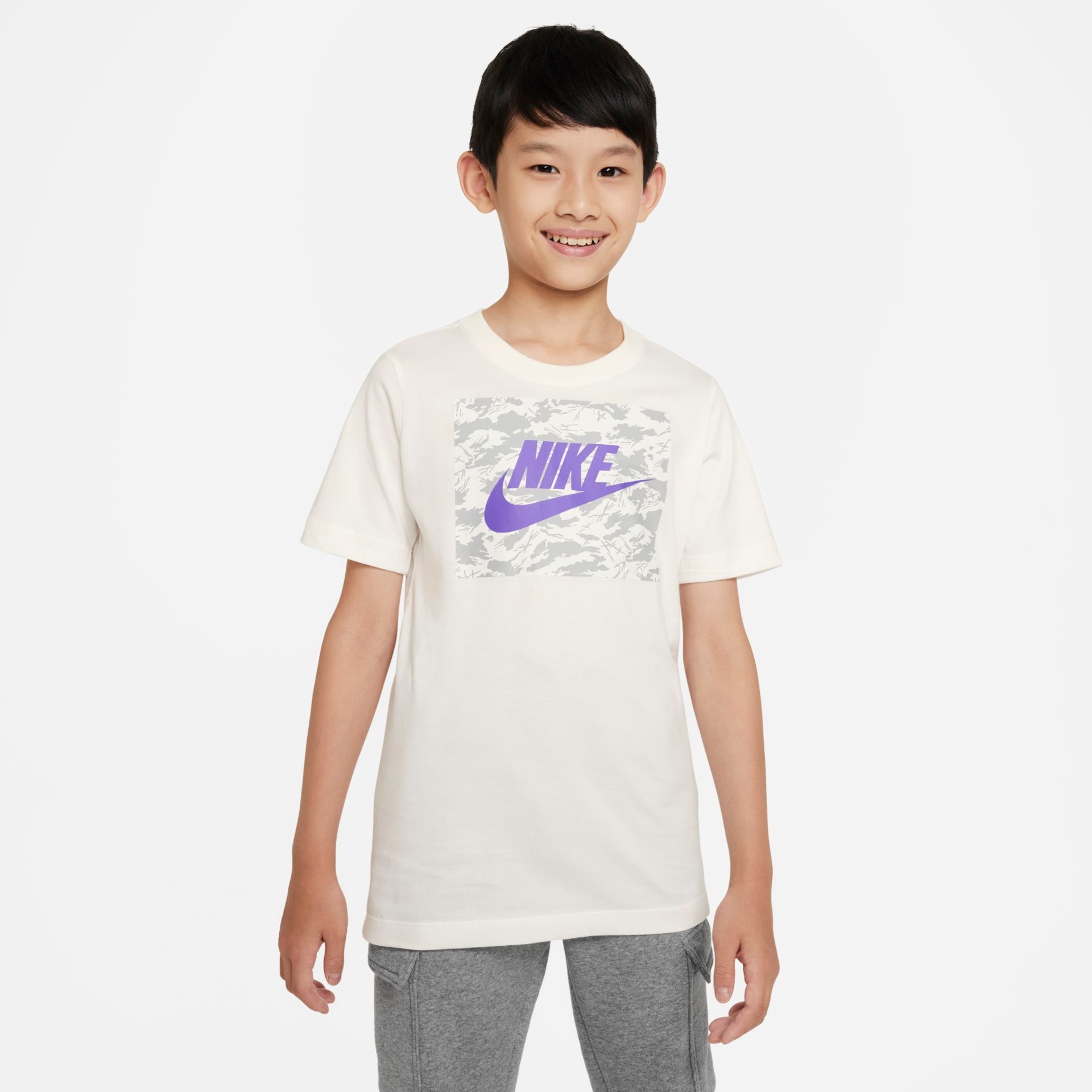 Imagem principal de Camiseta Nike Sportswear Infantil