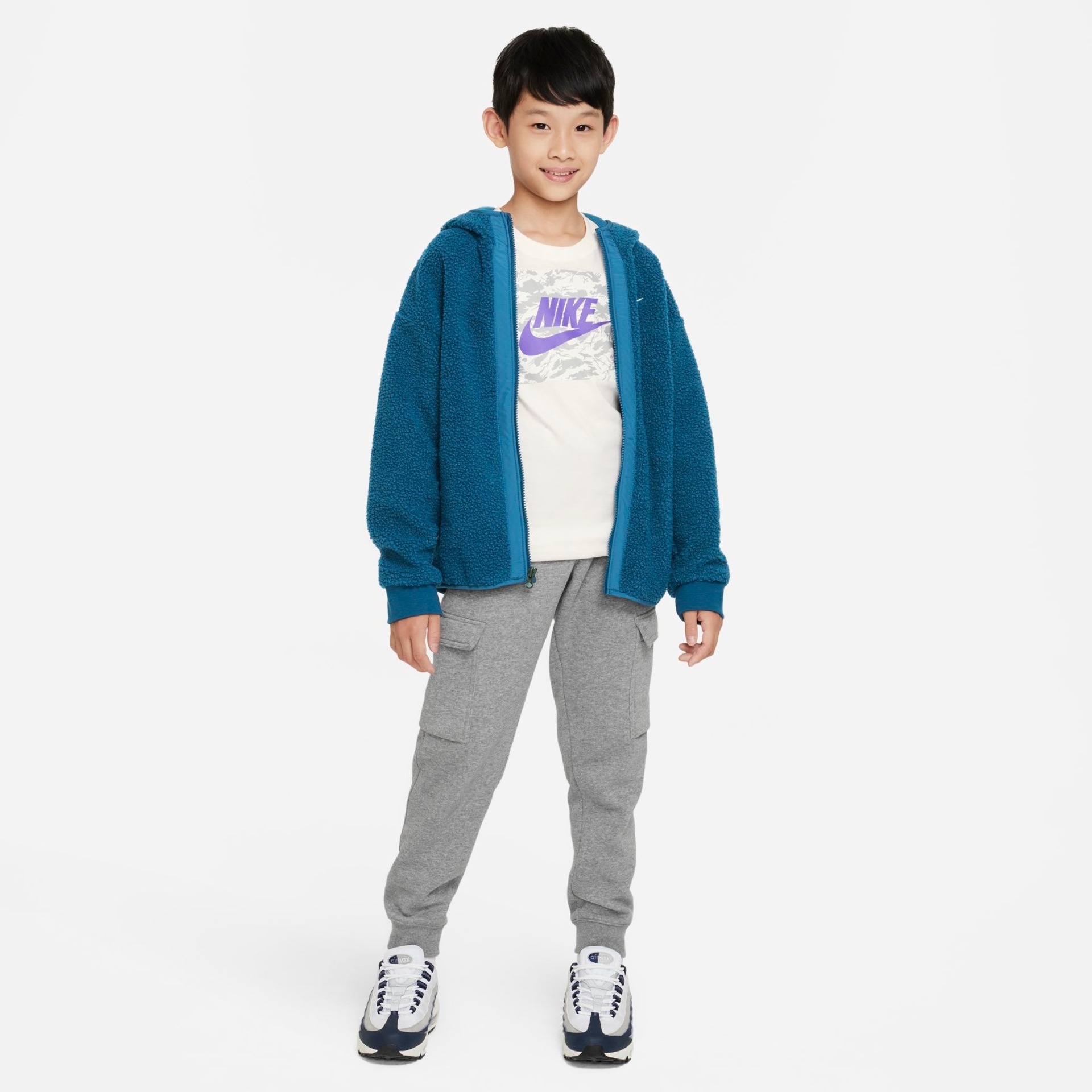 Camiseta Nike Sportswear Infantil - Foto 4