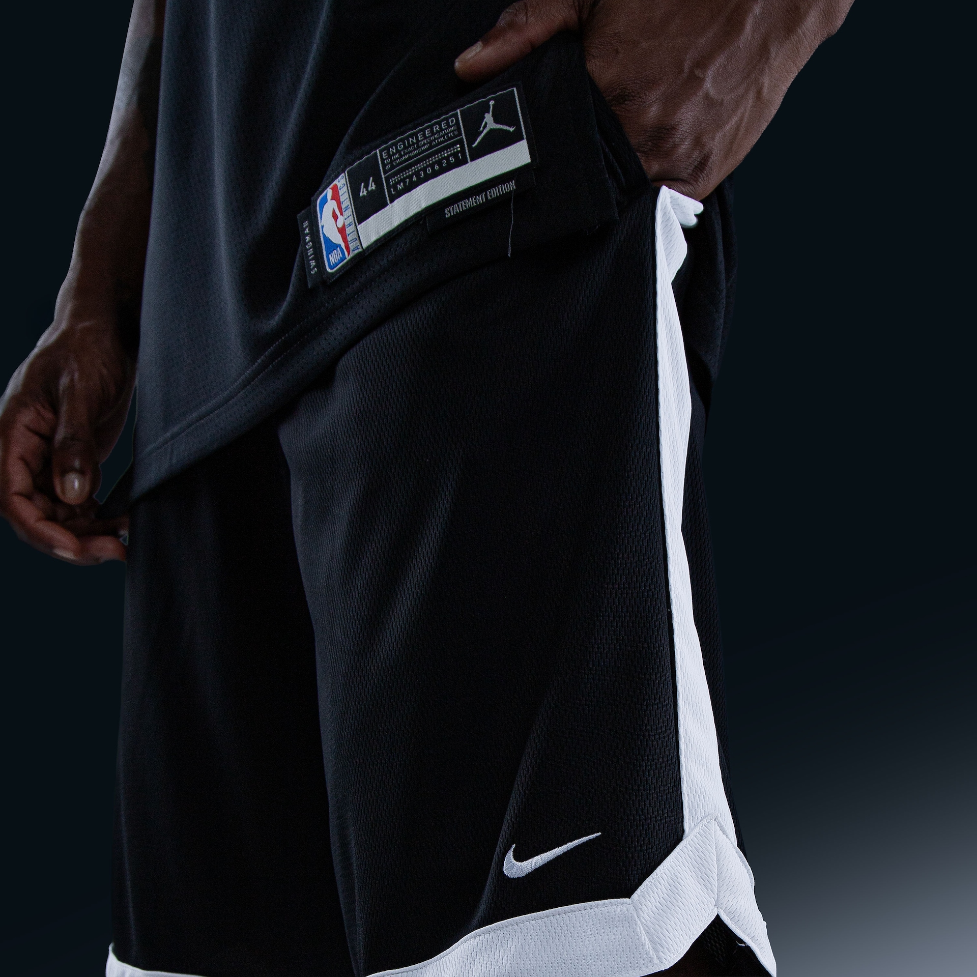 Regata Nike Boston Celtics Statement Edition 2022/23 Masculina - Foto 9