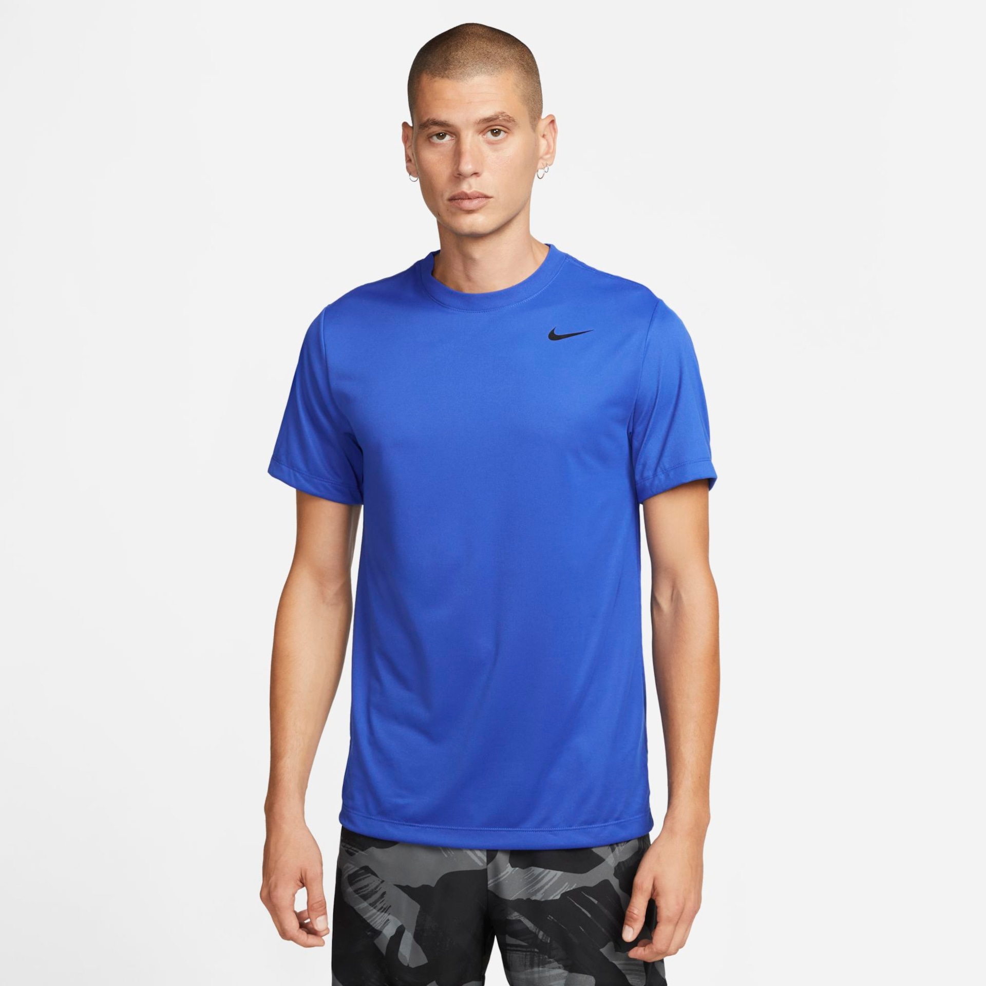 Camiseta Nike Dri-FIT Legend Masculina - Foto 1