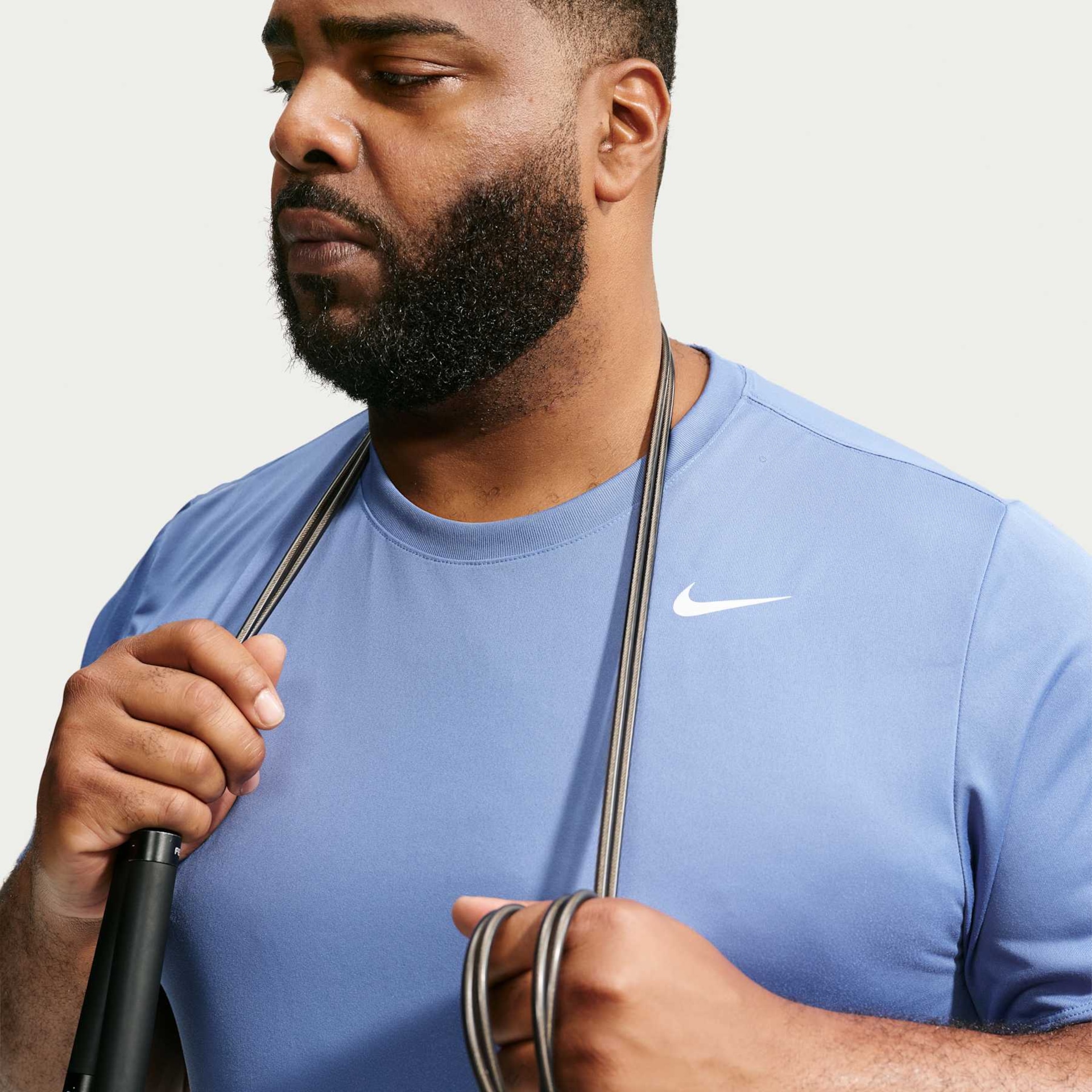 Camiseta Nike Dri-FIT Legend Masculina - Foto 8