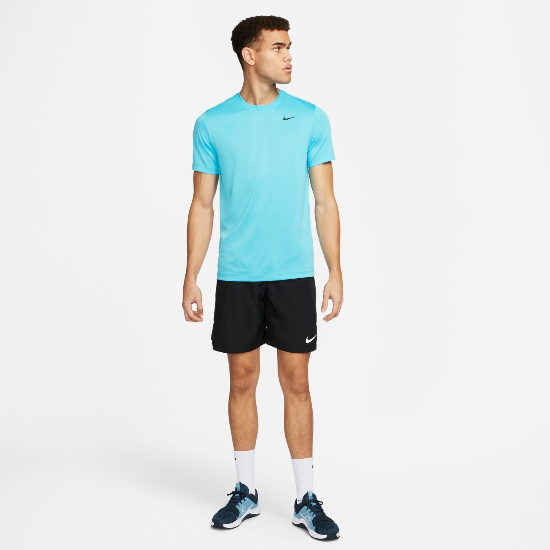 Camiseta Nike Dri-FIT Legend Masculina - Foto 4