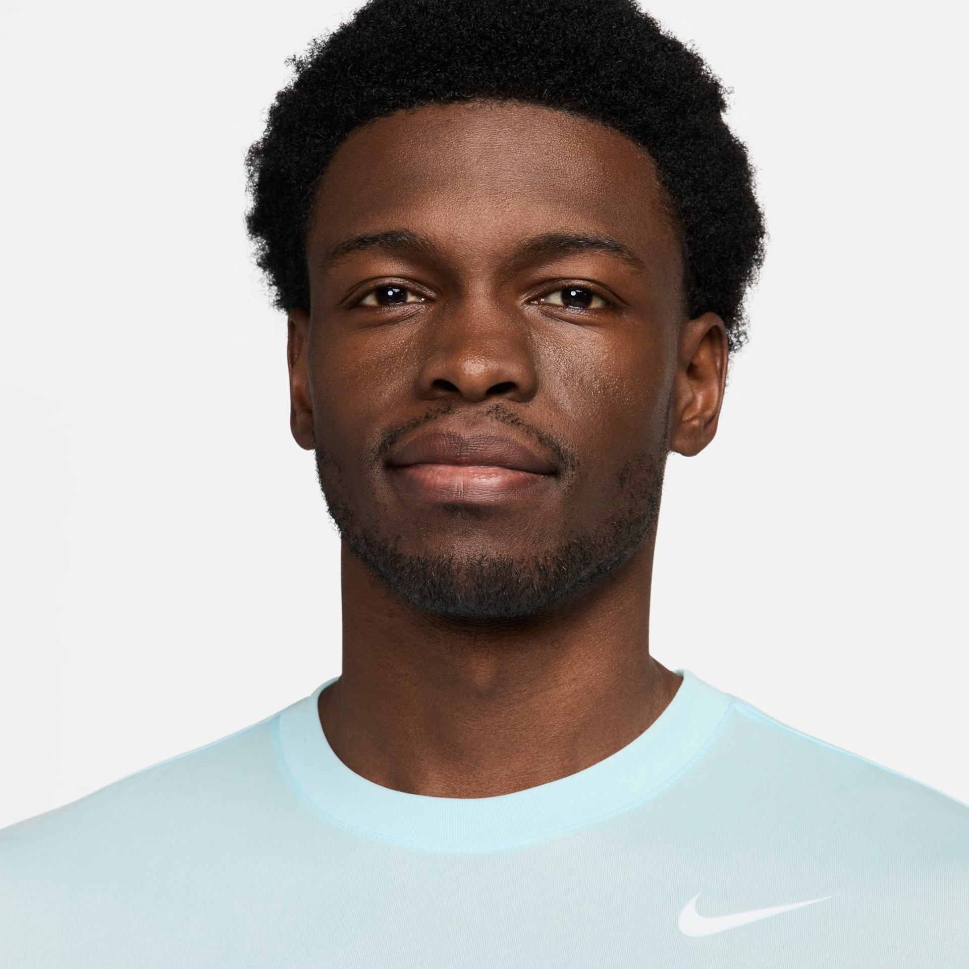 Camiseta Nike Dri-FIT Legend Masculina - Foto 3