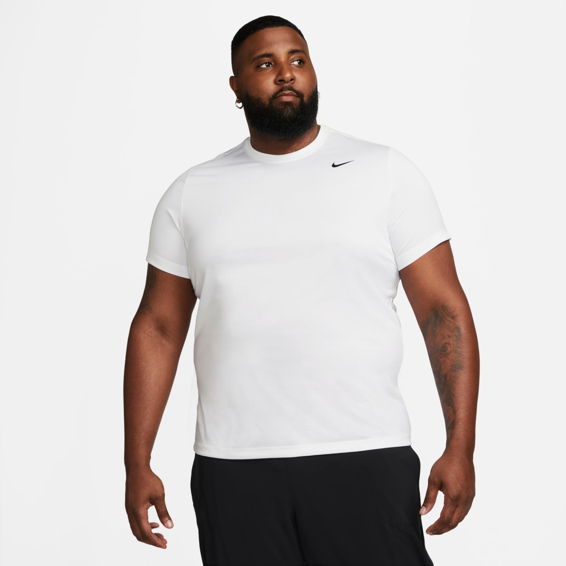 Camiseta Nike Dri-FIT Legend Masculina - Foto 5