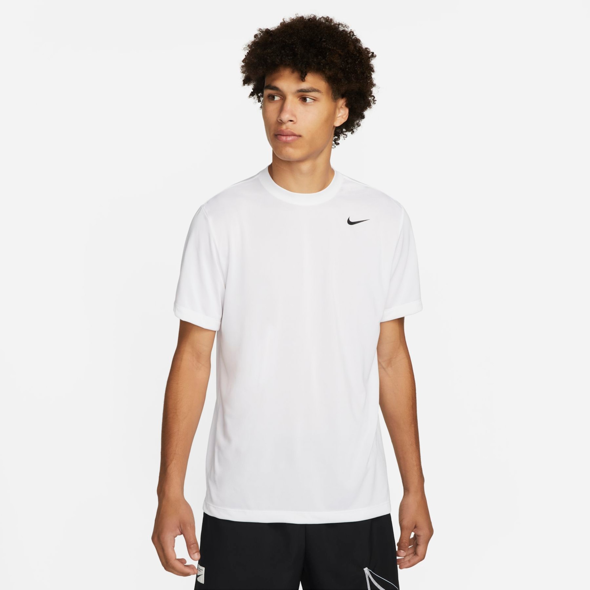 Camiseta Nike Dri-FIT Legend Masculina - Foto 1