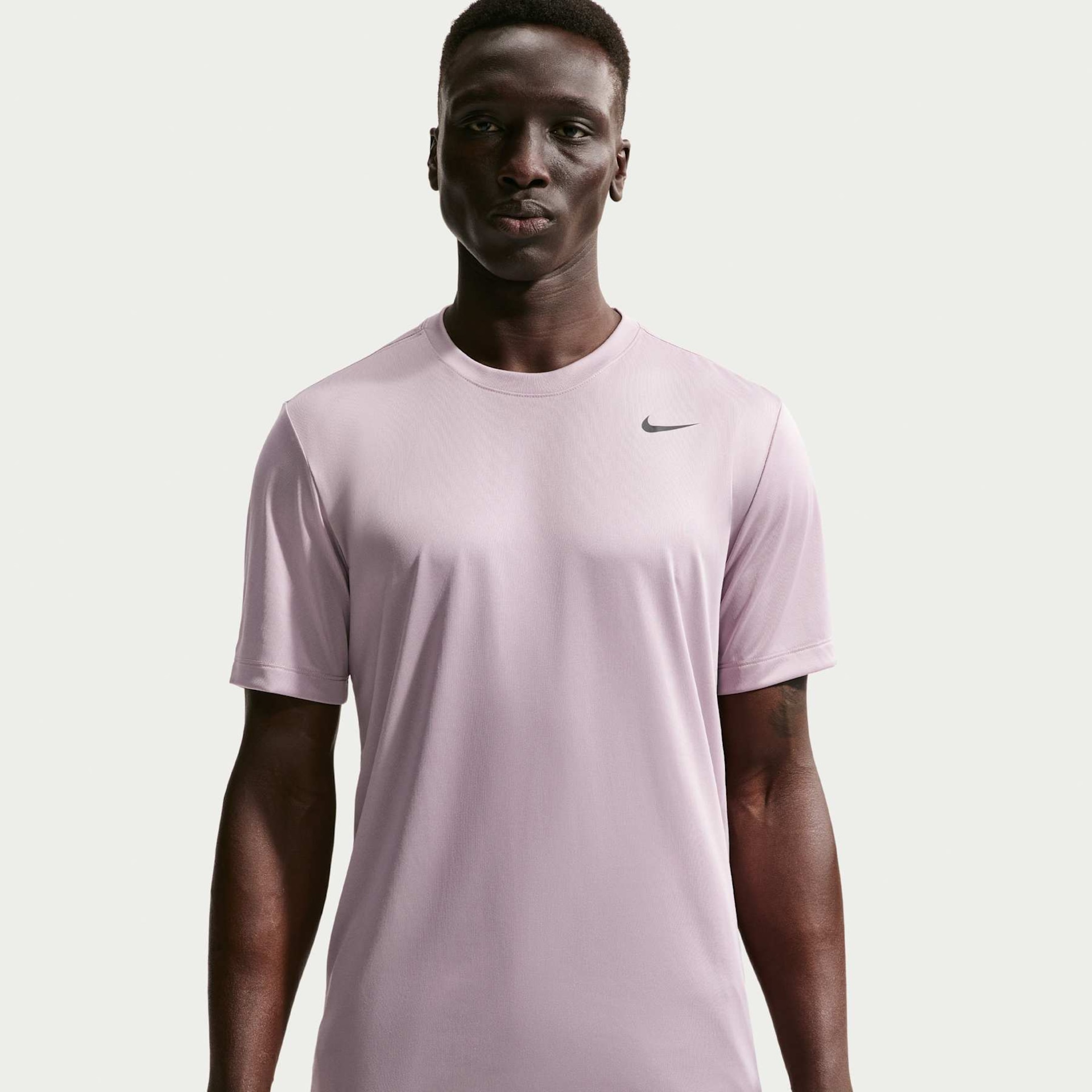 Camiseta Nike Dri-FIT Legend Masculina - Foto 1
