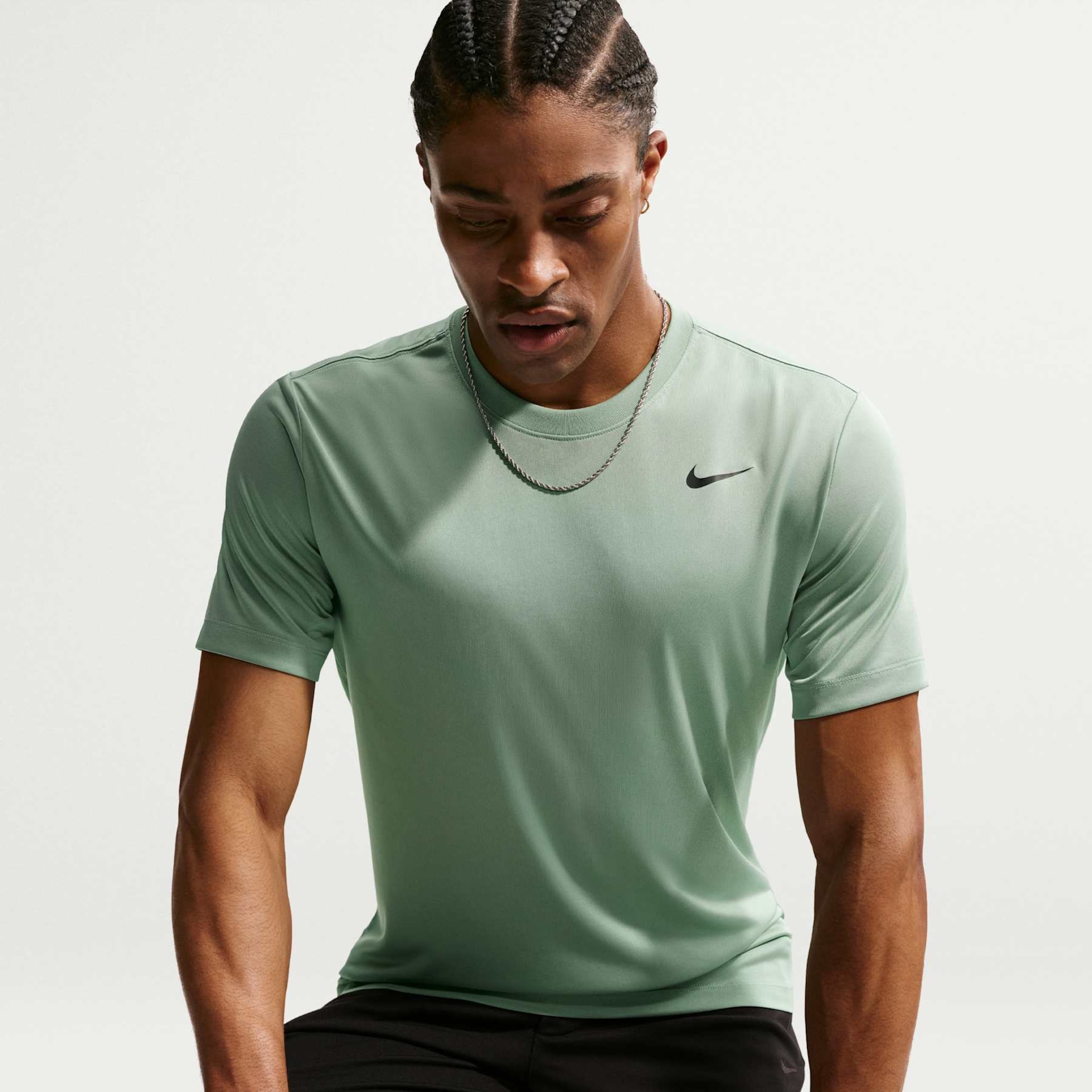 Camiseta Nike Dri-FIT Legend Masculina - Foto 3