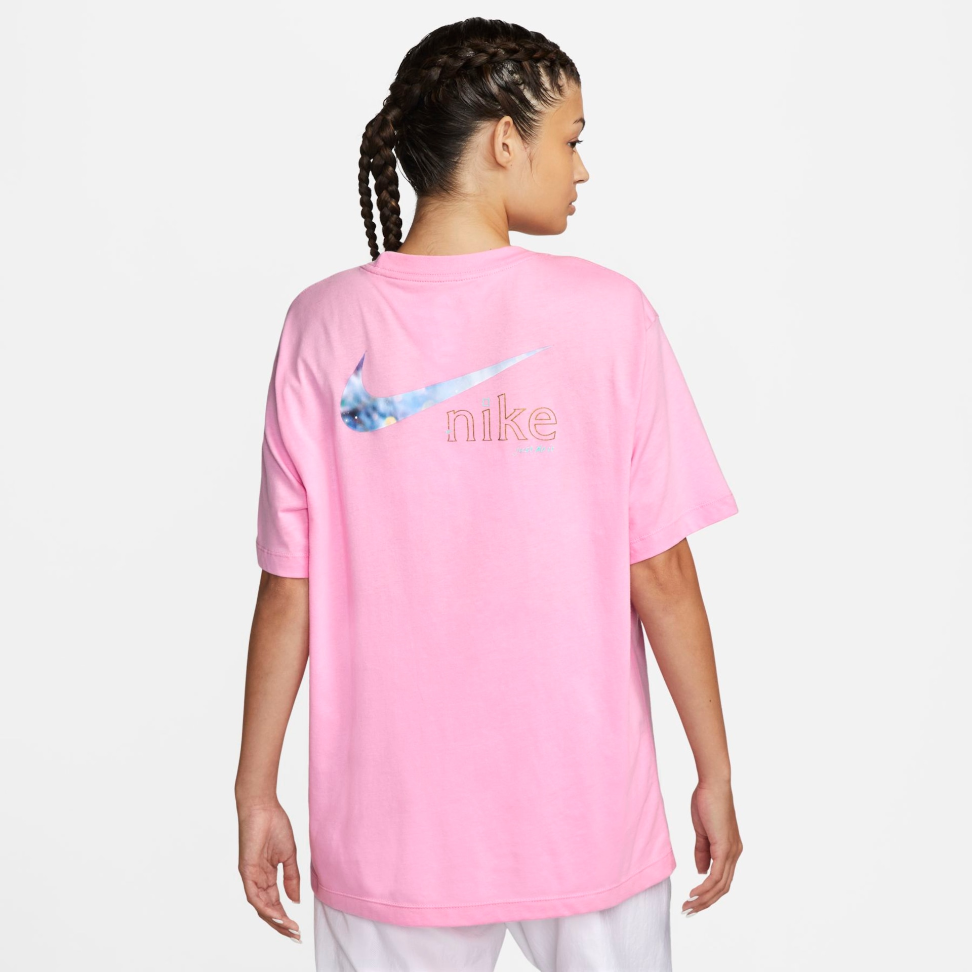 Camiseta Nike Sportswear Feminina - Foto 2