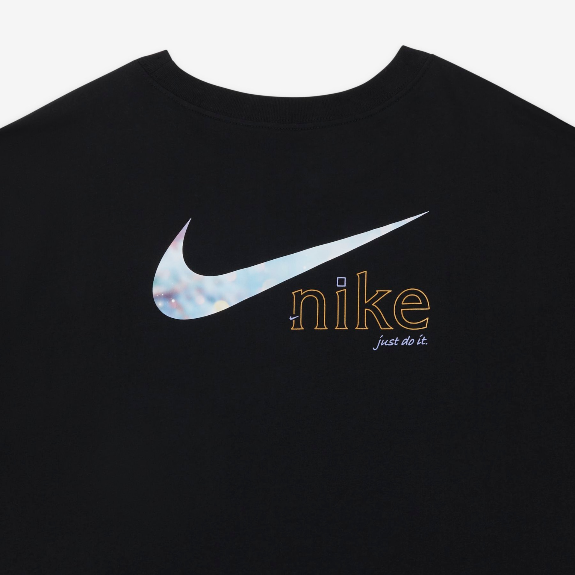 Plus Size - Camiseta Nike Sportswear Feminina - Foto 3
