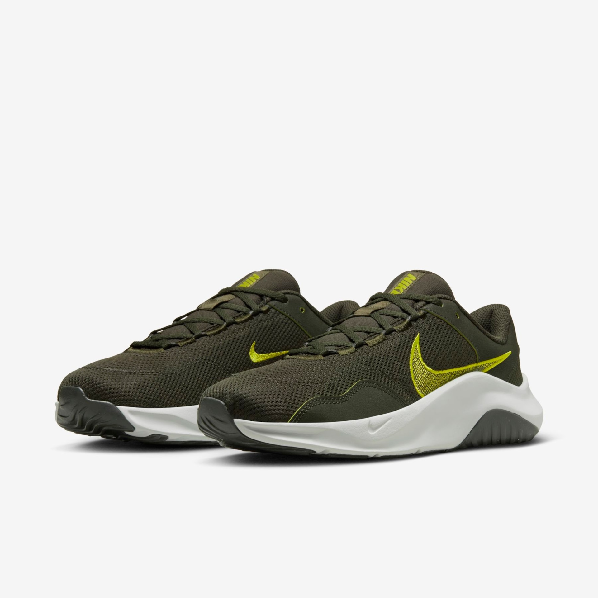 Tênis Nike Legend Essential 3 Next Nature Masculino - Foto 5