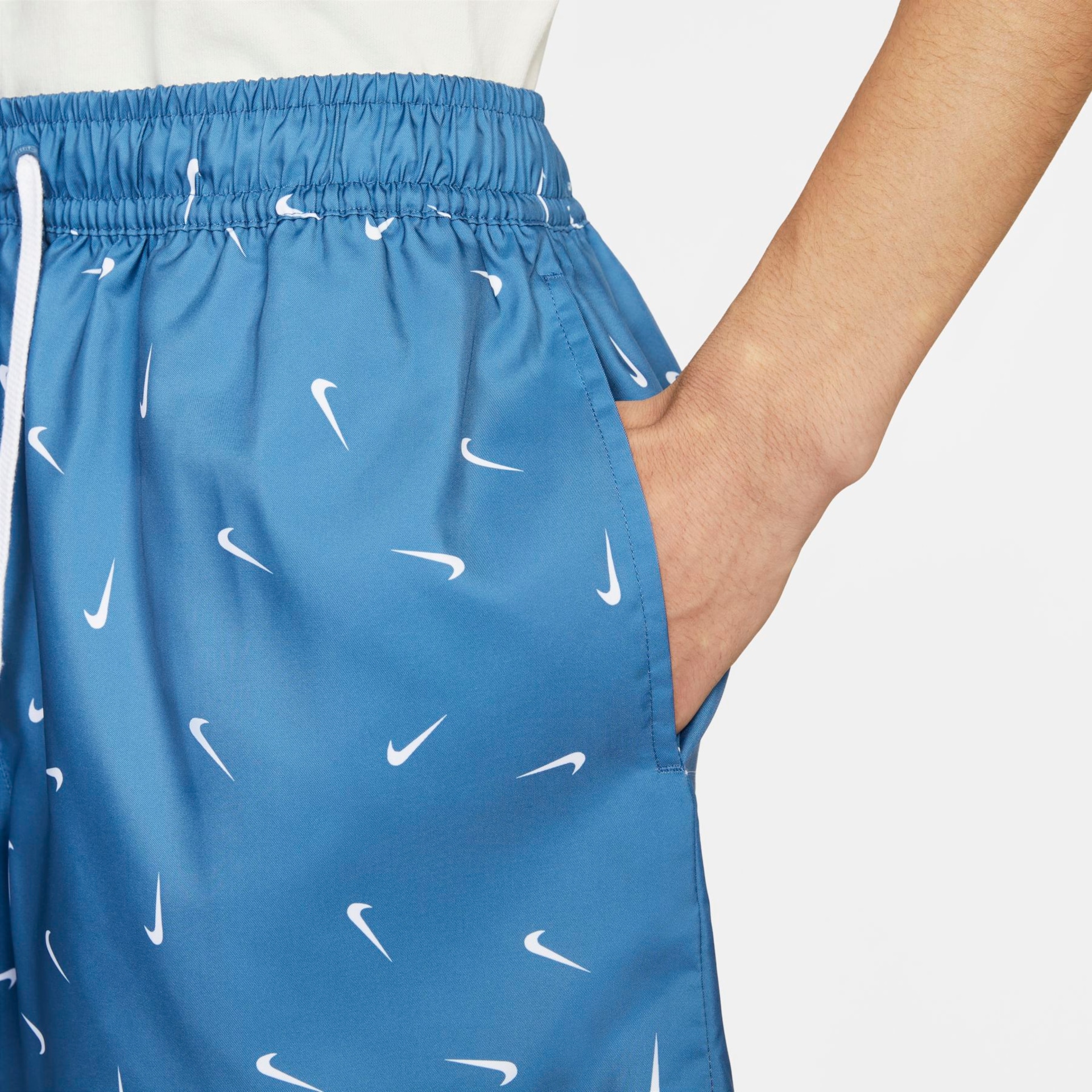 Shorts Nike Woven Flow Masculino - Foto 6