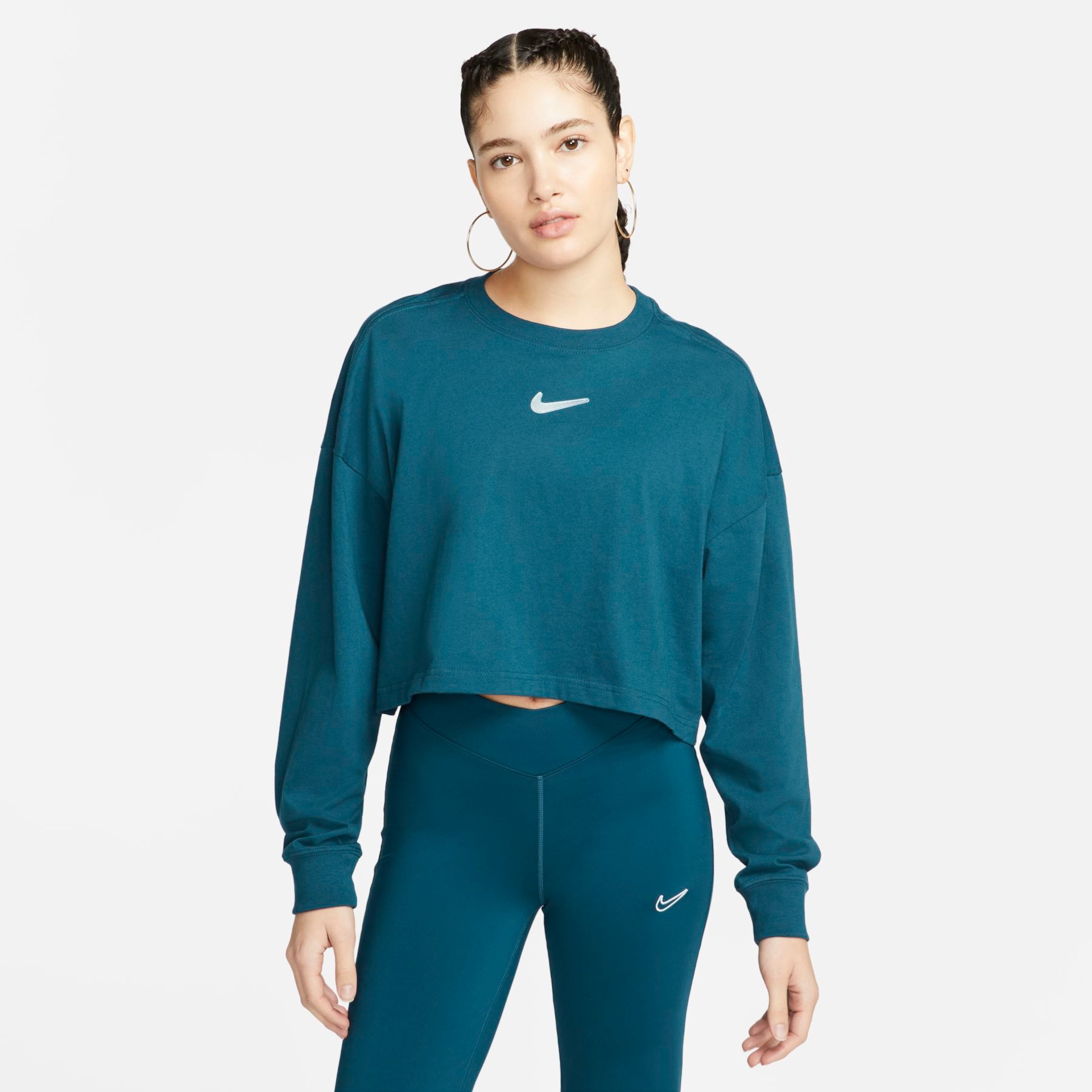 Camiseta Nike Sportswear Swoosh Feminina - Foto 1