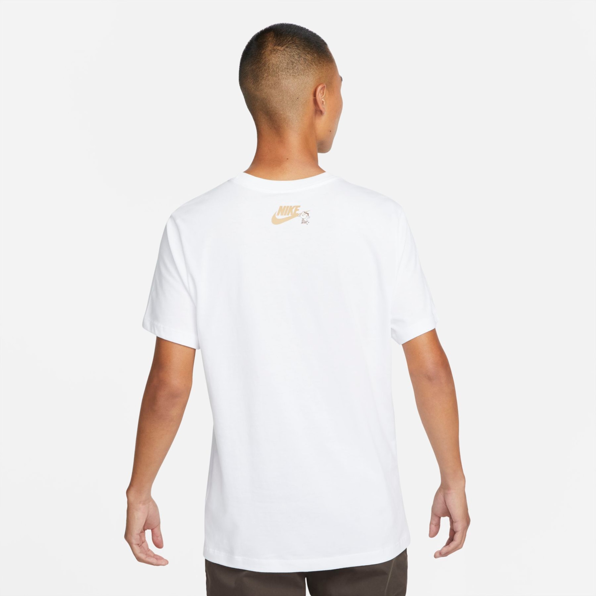 Camiseta Nike Sportswear Beans Masculina - Foto 2