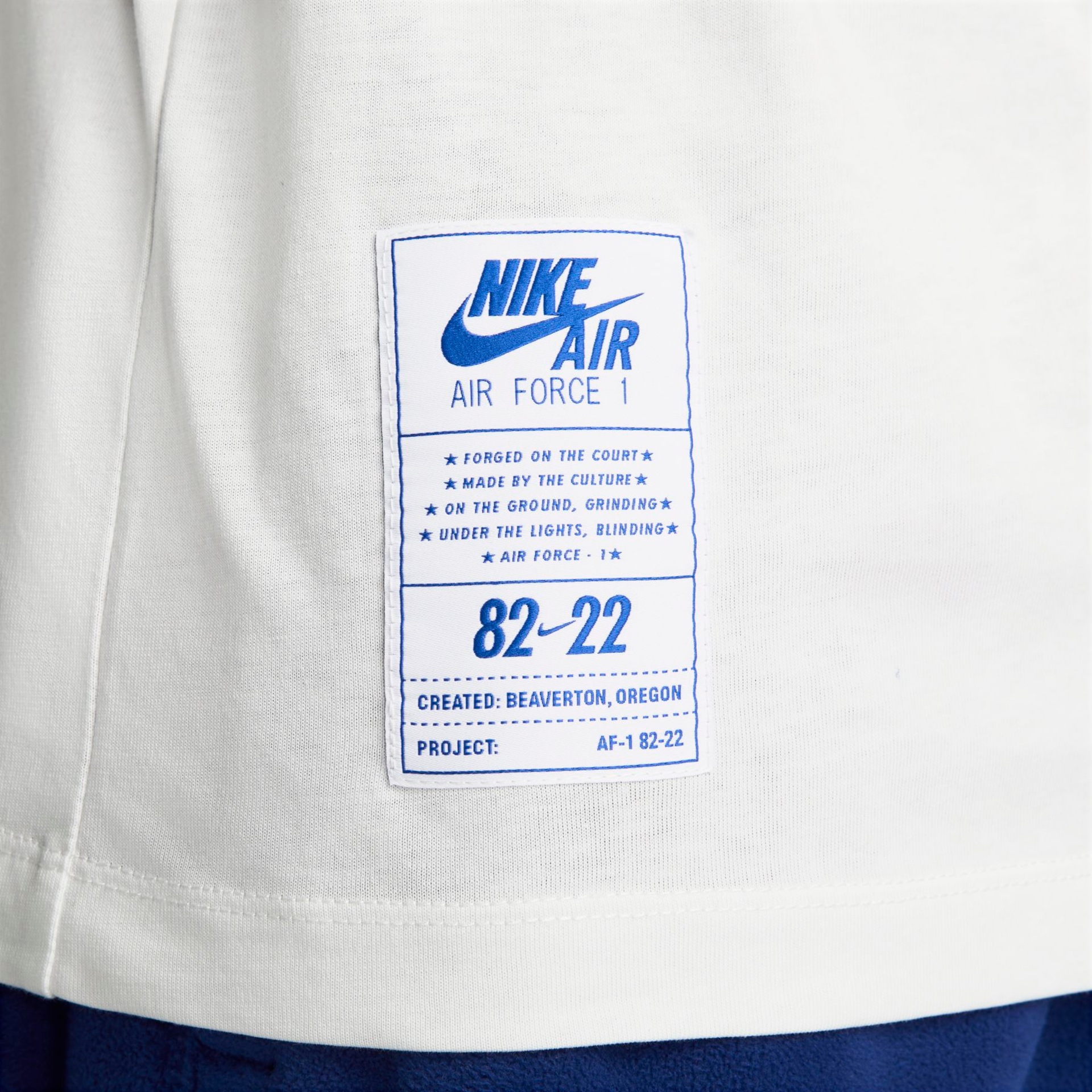 Camiseta Nike Sportswear Masculina - Foto 4