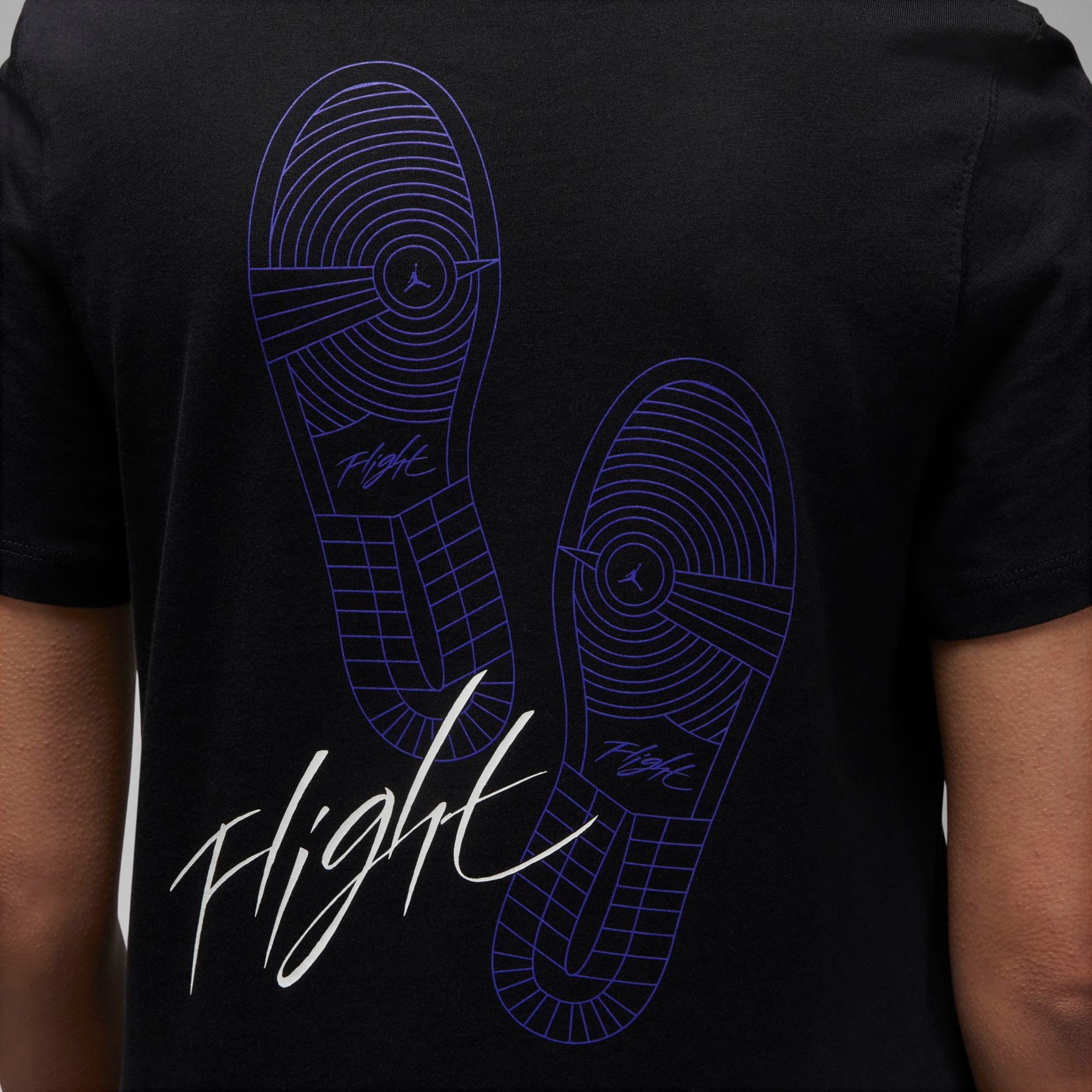 Camiseta Jordan Flight Crew Feminina - Foto 4