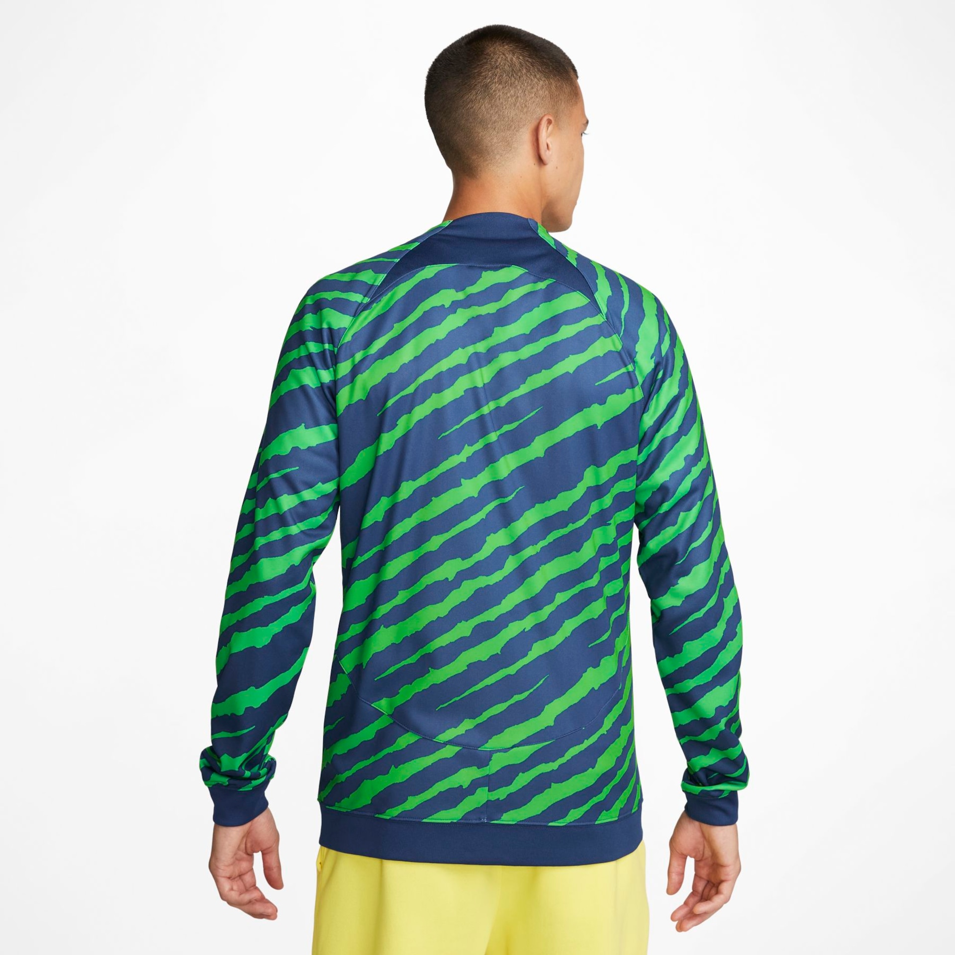 Jaqueta Nike Brasil Academy Pro Masculina - Foto 2