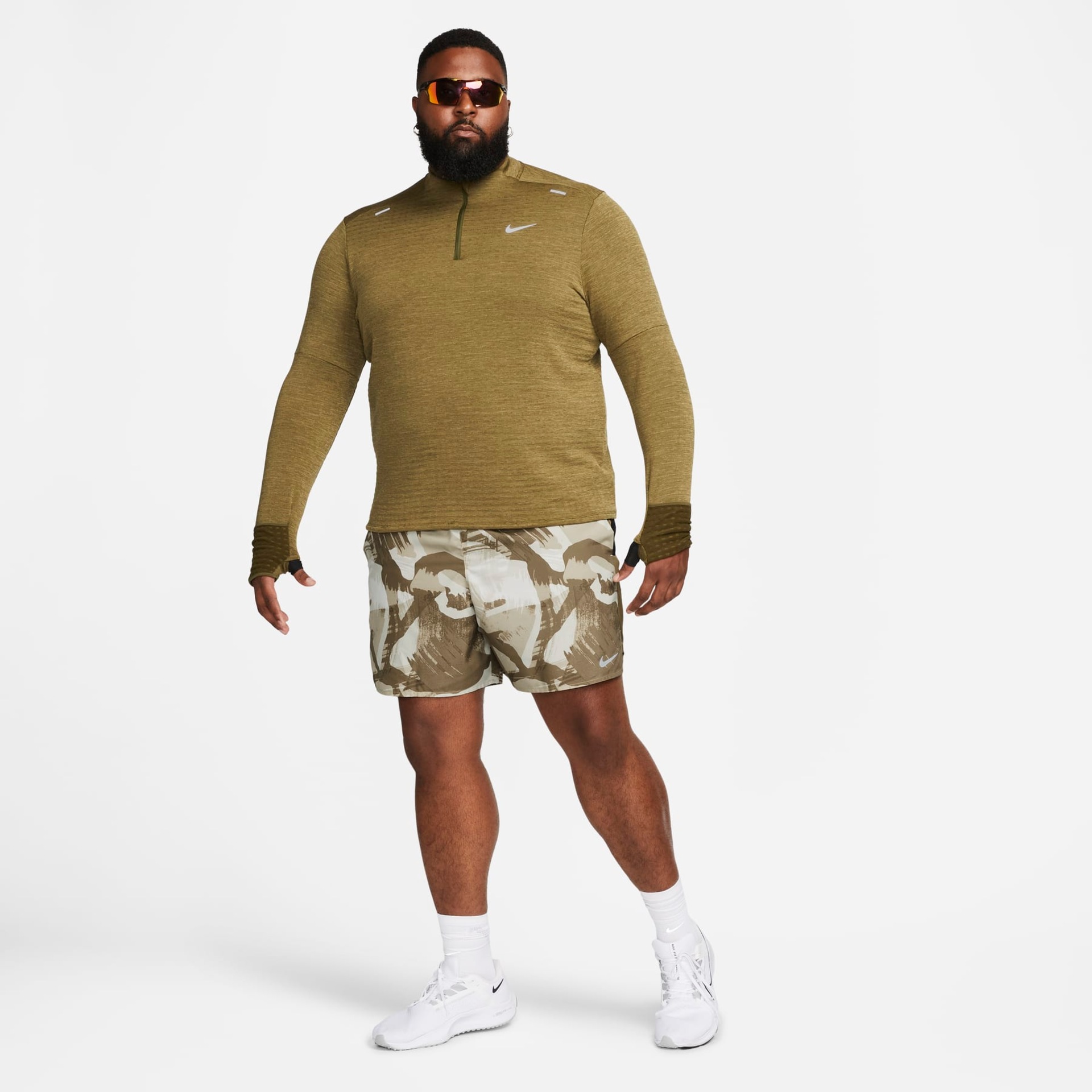 Shorts Nike Challenger Masculino - Foto 17