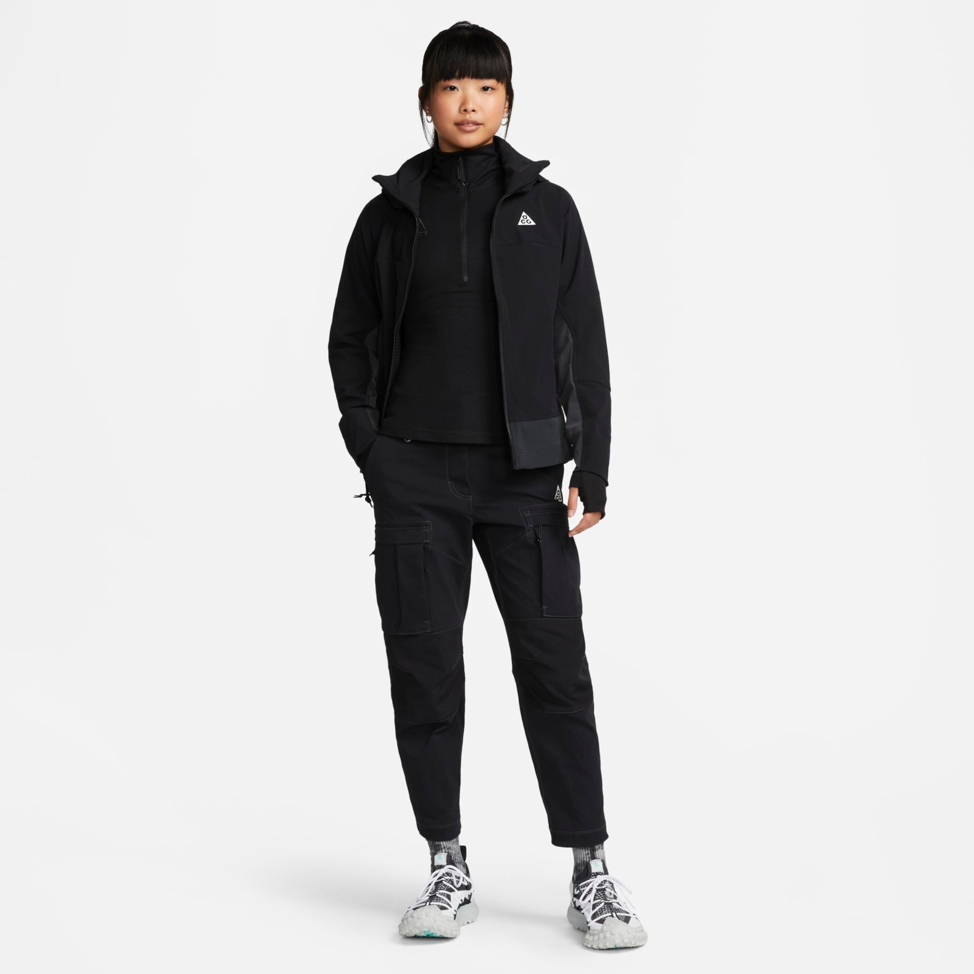 Jaqueta Nike ACG Sun Farer Feminina - Foto 9