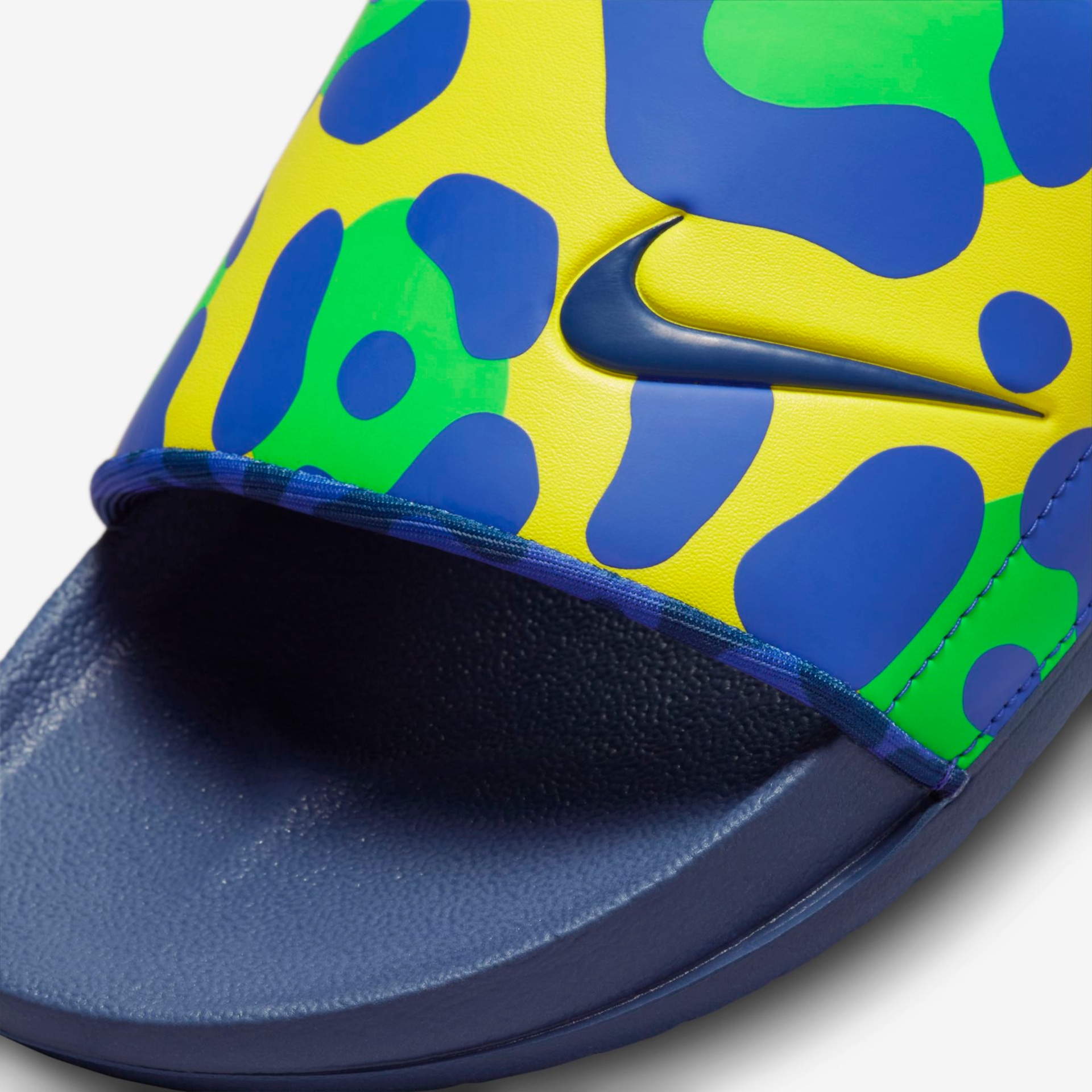 Chinelo Nike Offcourt Brasil Masculino - Foto 5