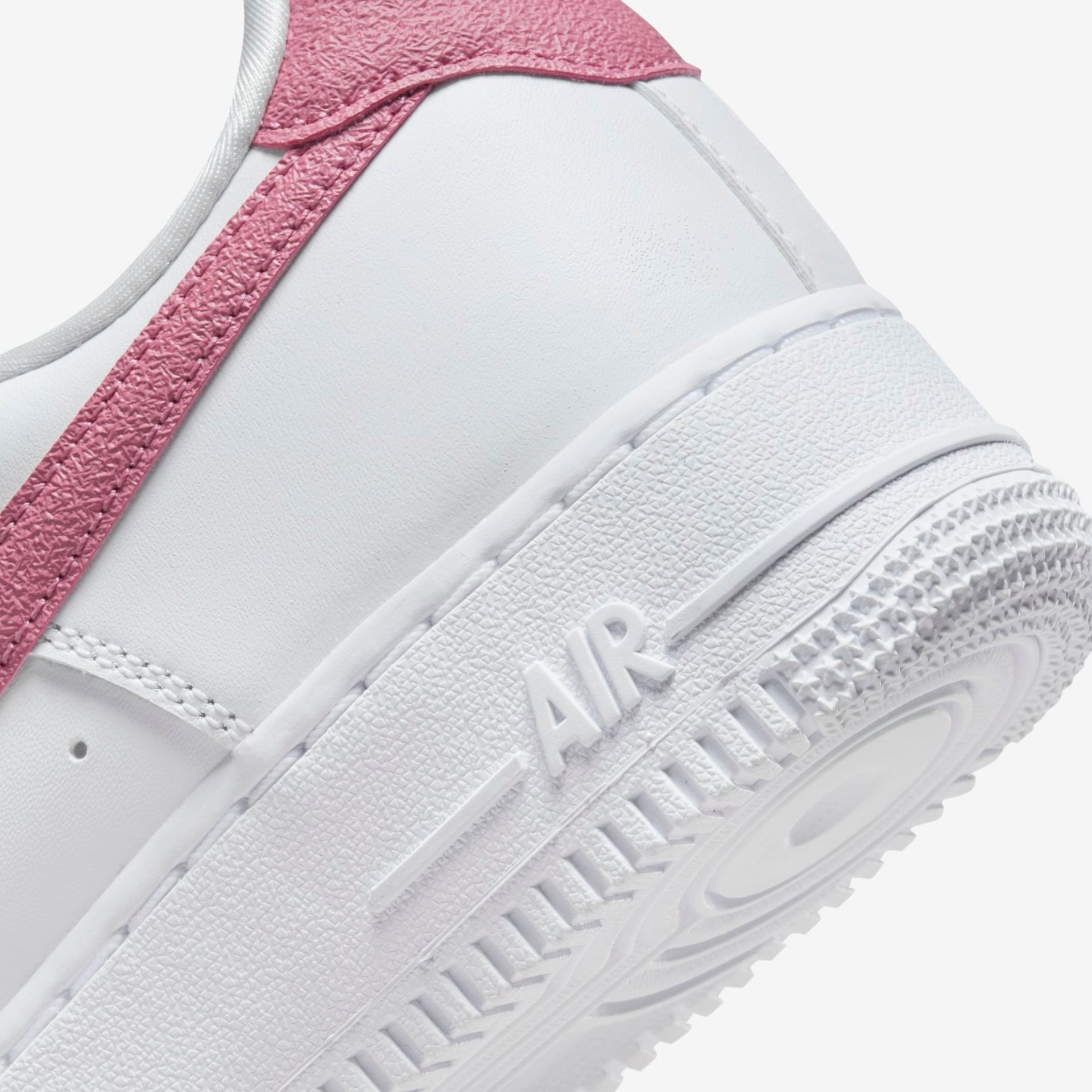 Tênis Nike Air Force 1 '07 Feminino - Foto 9