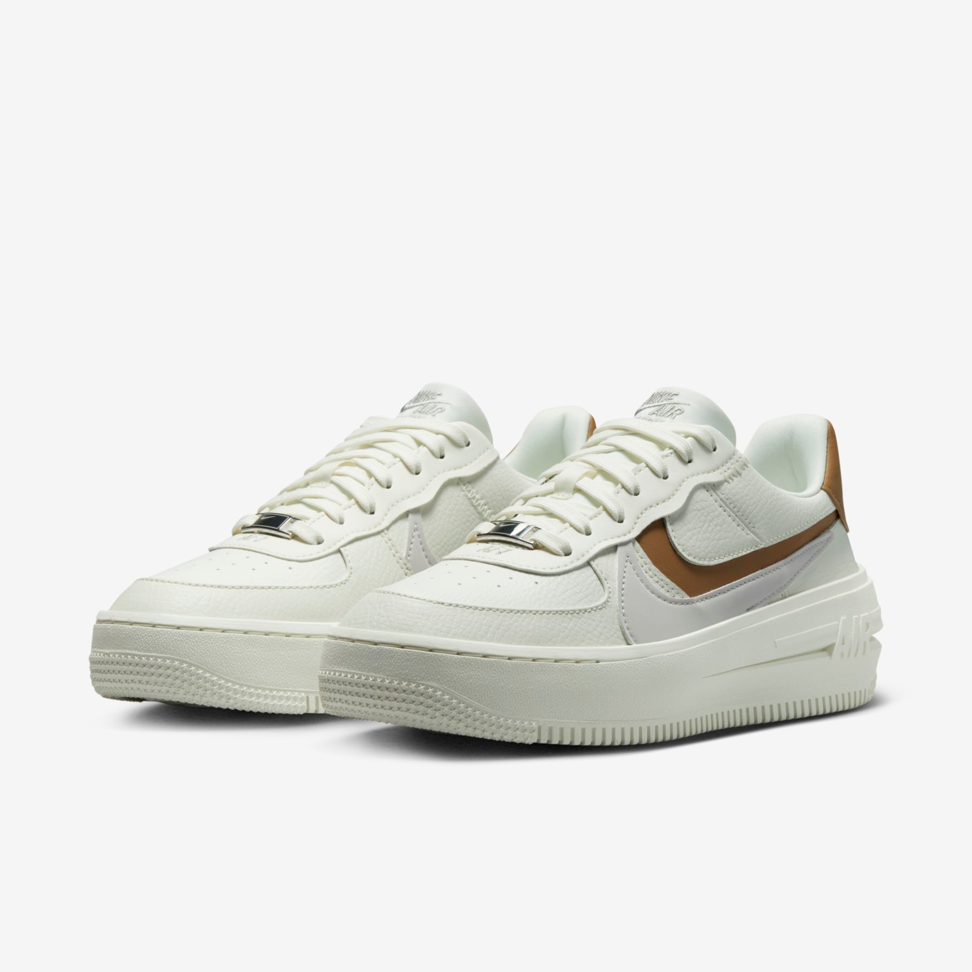 Tênis Nike Air Force 1 PLT.AF.ORM Feminino - Foto 5