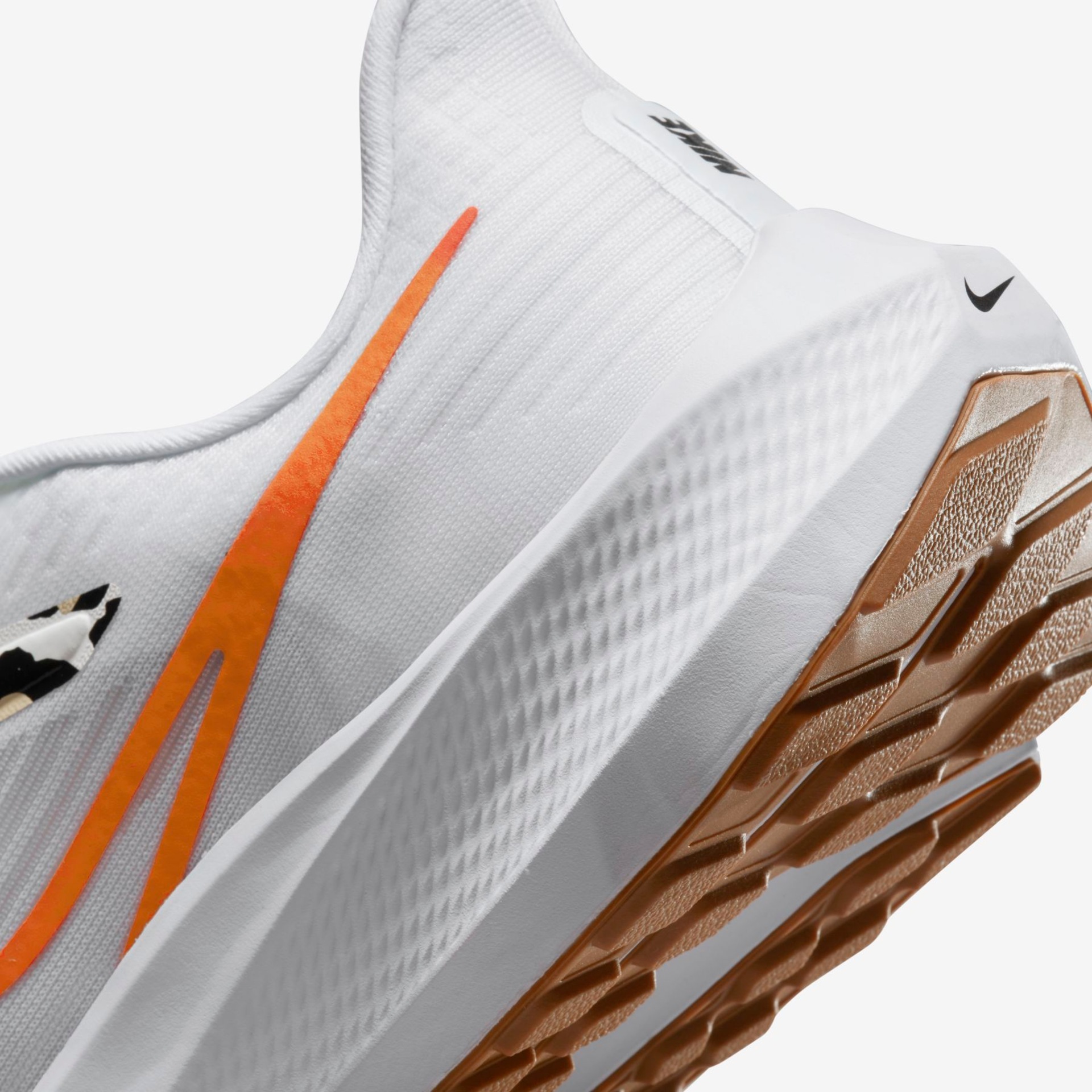 Tênis Nike Air Zoom Pegasus 39 Feminino - Foto 8