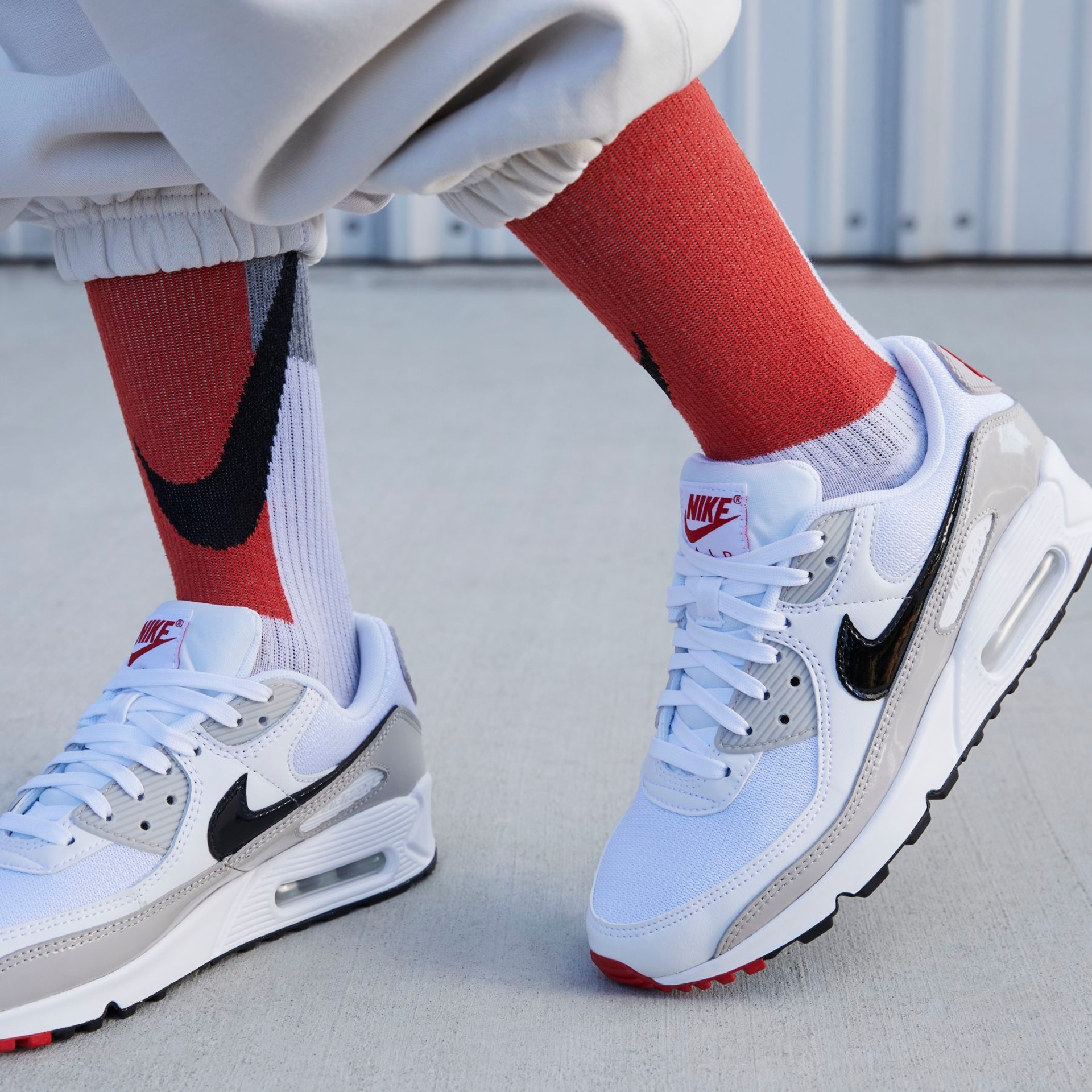 Tênis Nike Air Max 90 EWT Feminino - Foto 2