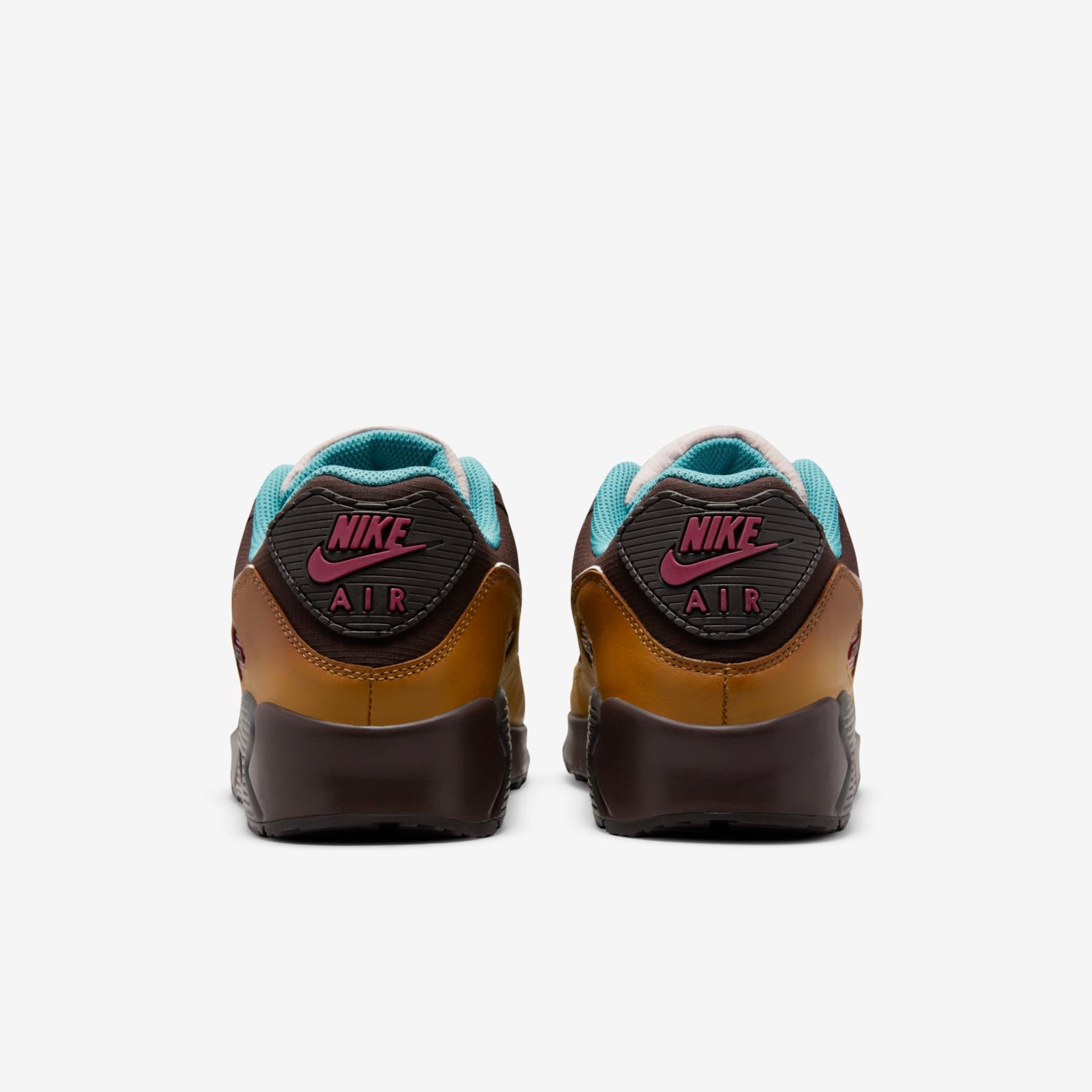 Tênis Nike Air Max 90 GTX Masculino - Foto 6