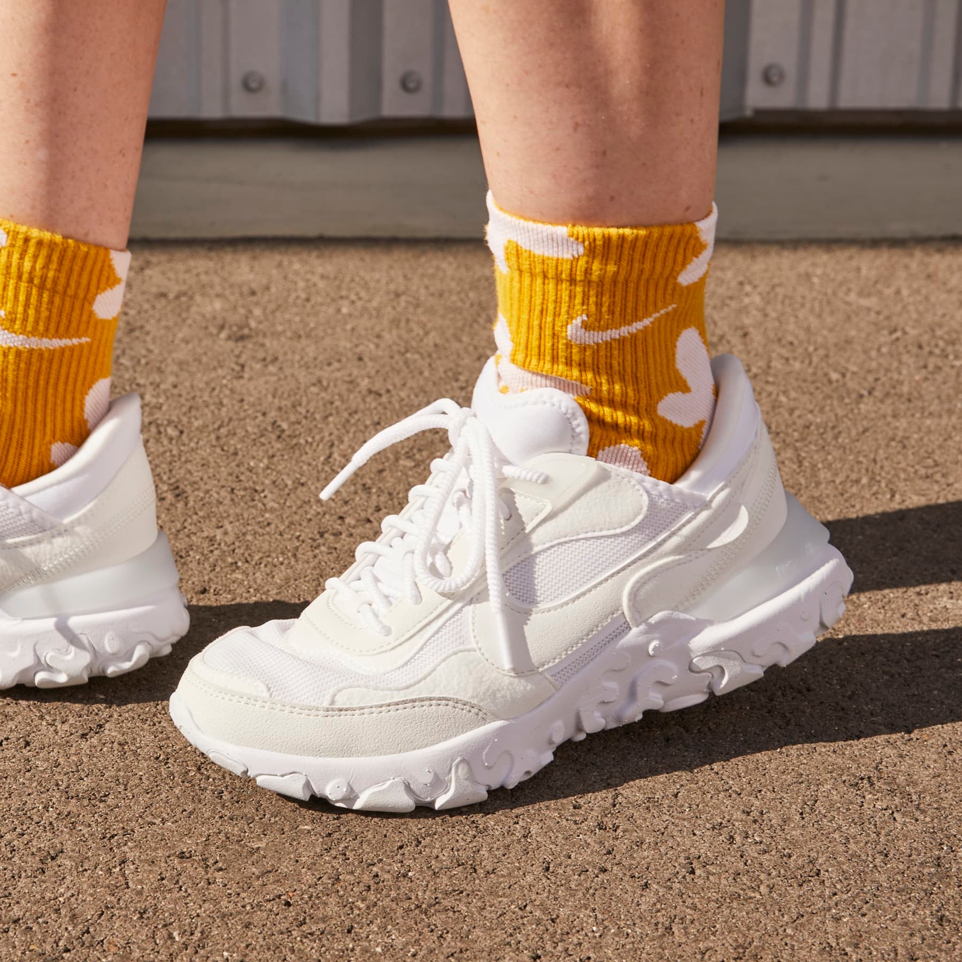 Tênis Nike React Revision Feminino - Foto 12