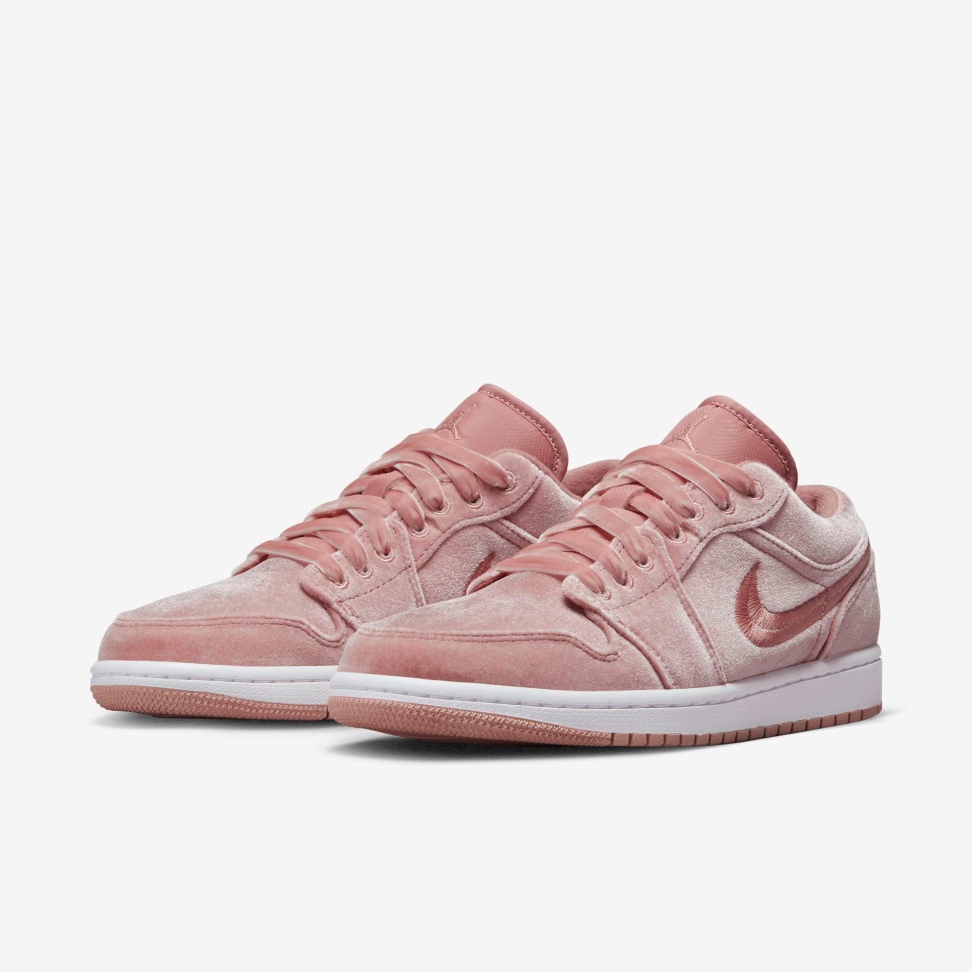 Tênis Air Jordan 1 Low SE Edge Feminino - Foto 5